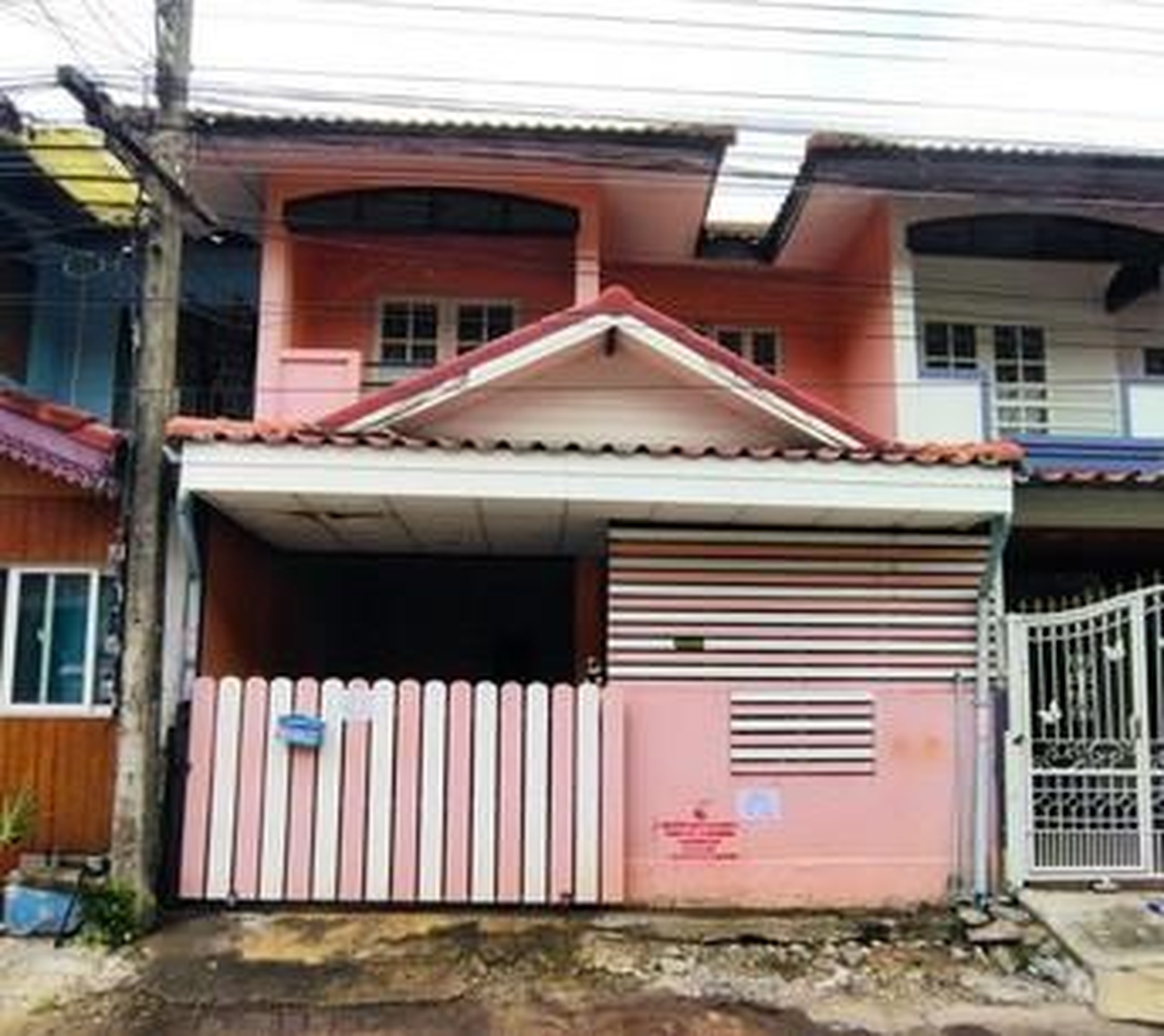 ทรัพย์สถาบันโดย GHB ทาวน์เฮาส์ พรธิสาร 5