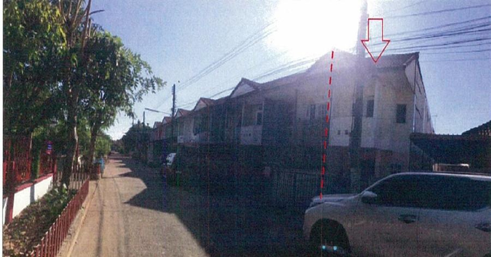 ทรัพย์สถาบันโดย GHB ทาวน์เฮาส์ นัฐการการ์เด้นวิลล์