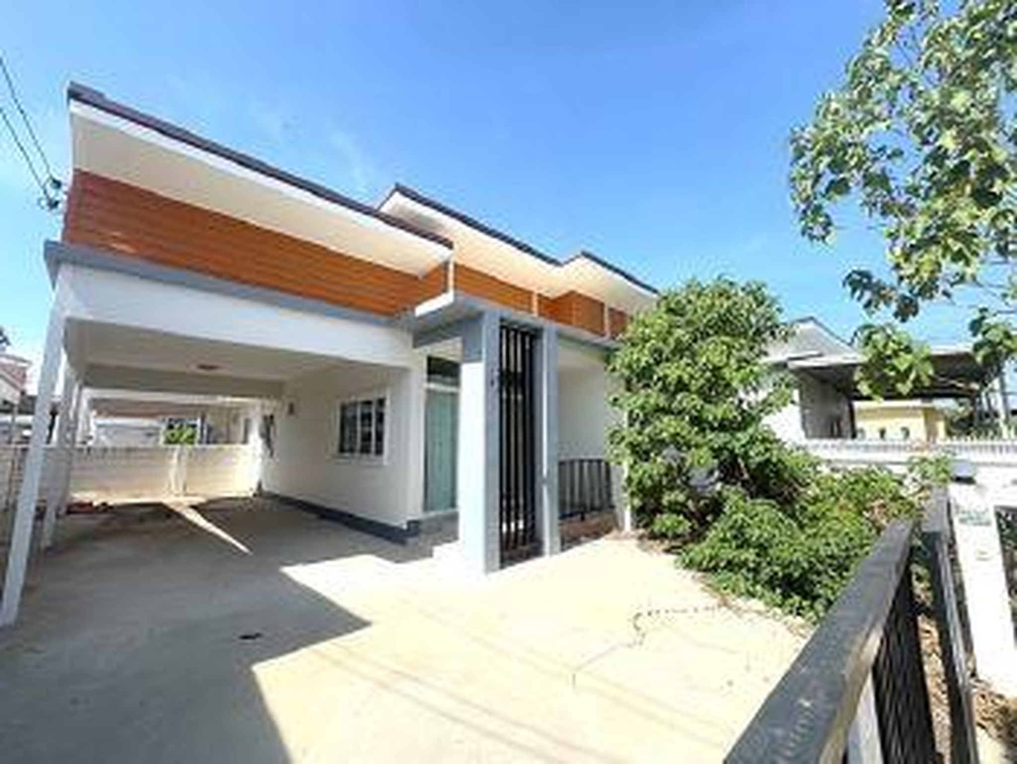 ทรัพย์สถาบันโดย GHB บ้านเดี่ยว ป่าสักวิลล์