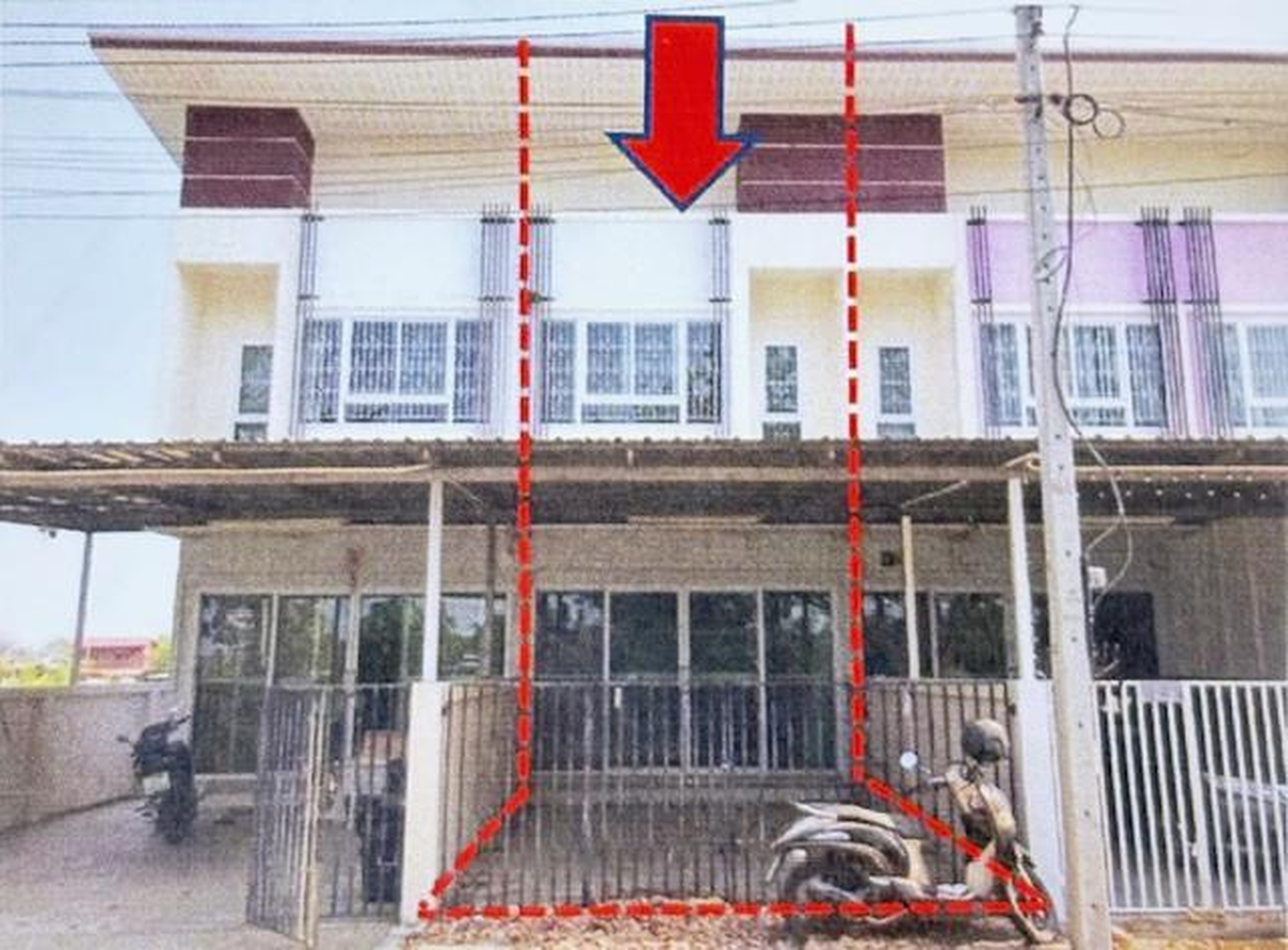 ทรัพย์สถาบันโดย GHB ทาวน์เฮาส์ บ้านหนองบัว