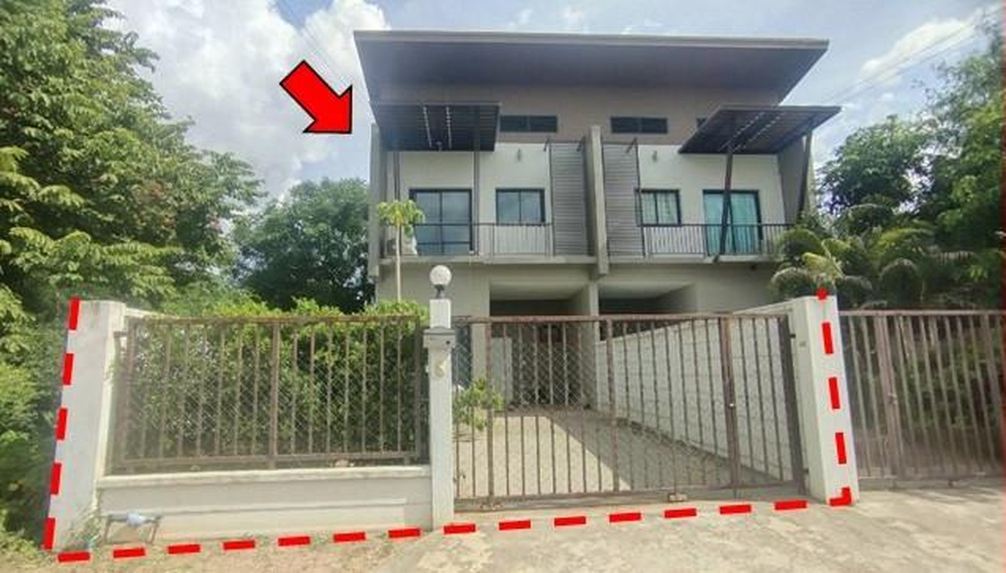 ทรัพย์สถาบันโดย GHB บ้านแฝด พะไล
