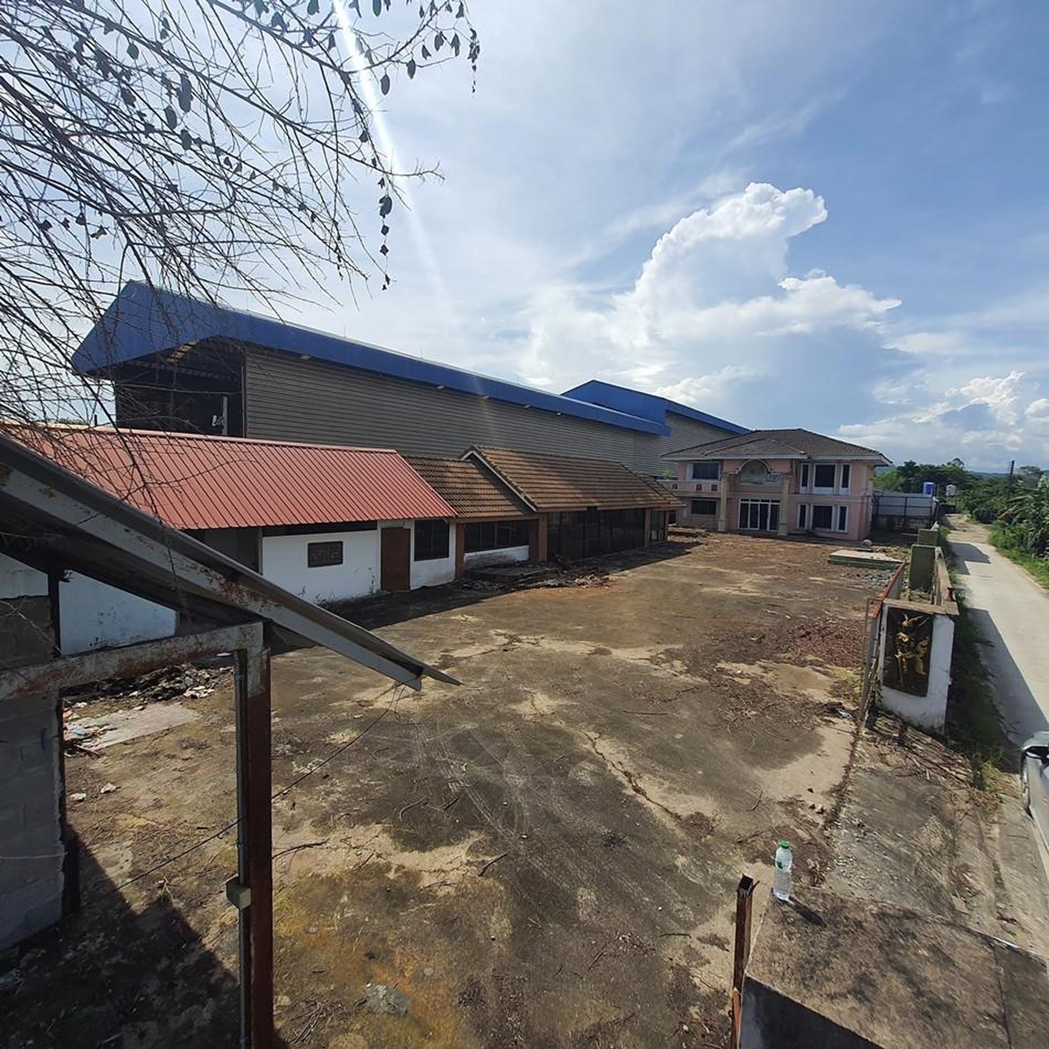 ทรัพย์สถาบันโดย GHB บ้านเดี่ยว null