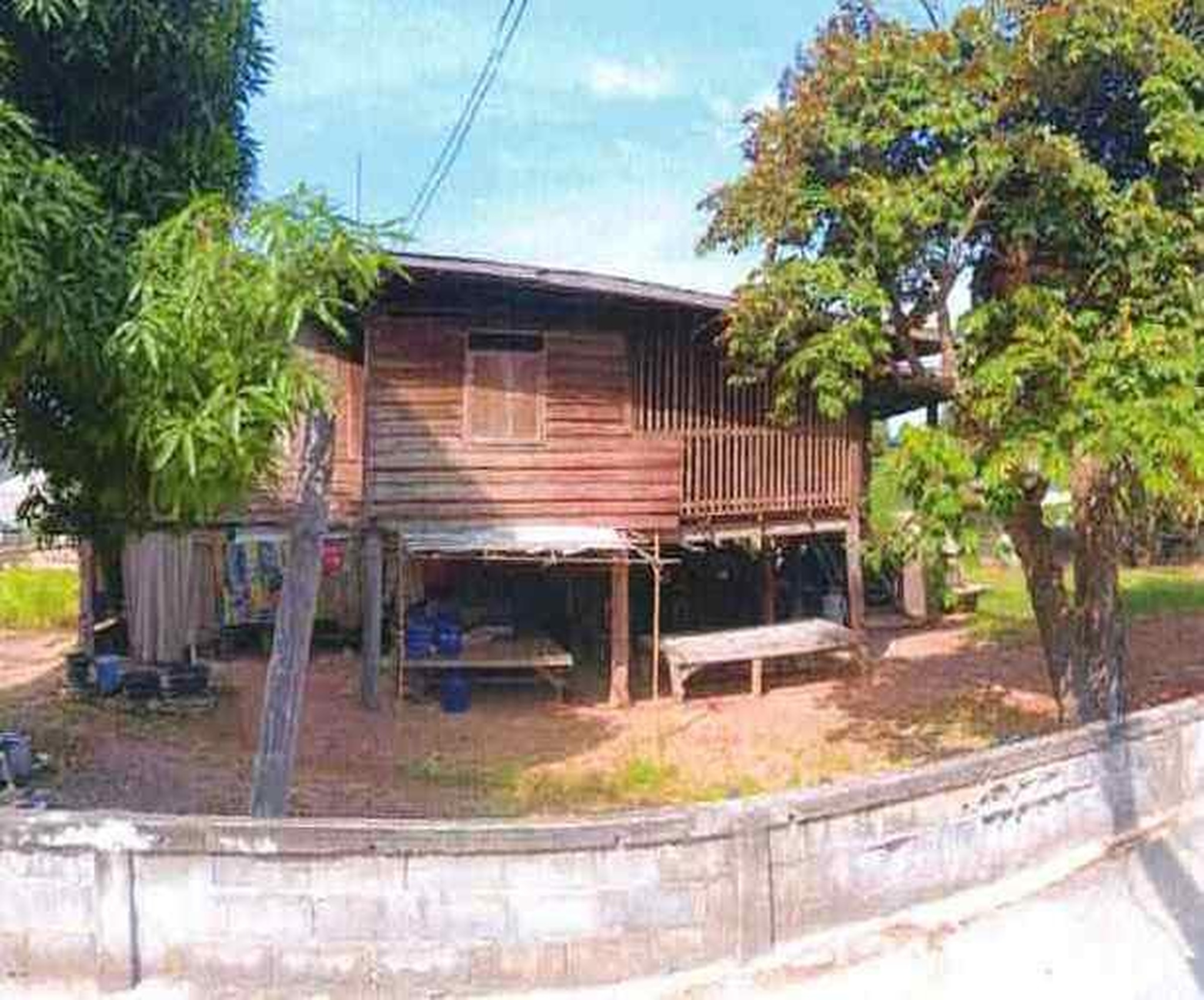 ทรัพย์สถาบันโดย GHB บ้านเดี่ยว ท่าศาลา