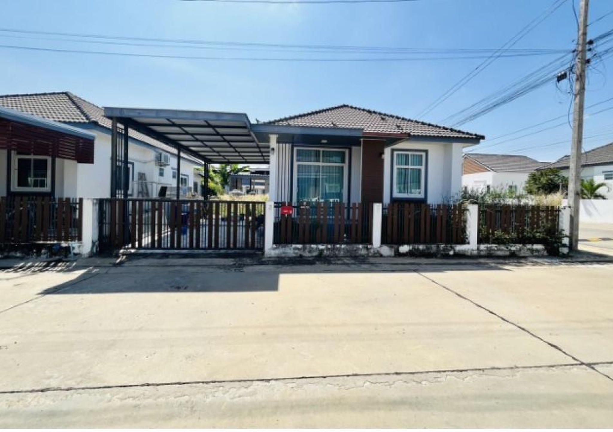 ทรัพย์สถาบันโดย GHB บ้านเดี่ยว ธาดาวิลล่า