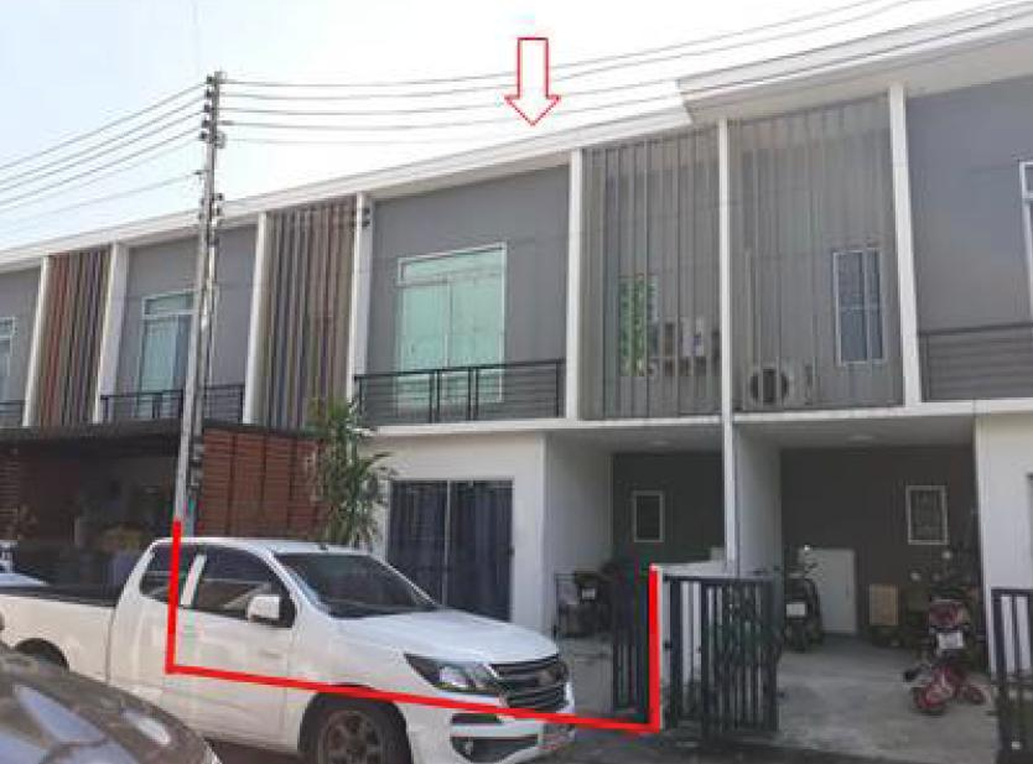 ทรัพย์สถาบันโดย GHB ทาวน์เฮาส์ บ้านพฤกษานารา โรจนะ-สามเรือน (Baan Pruksa Nara Rojana-Samruean)