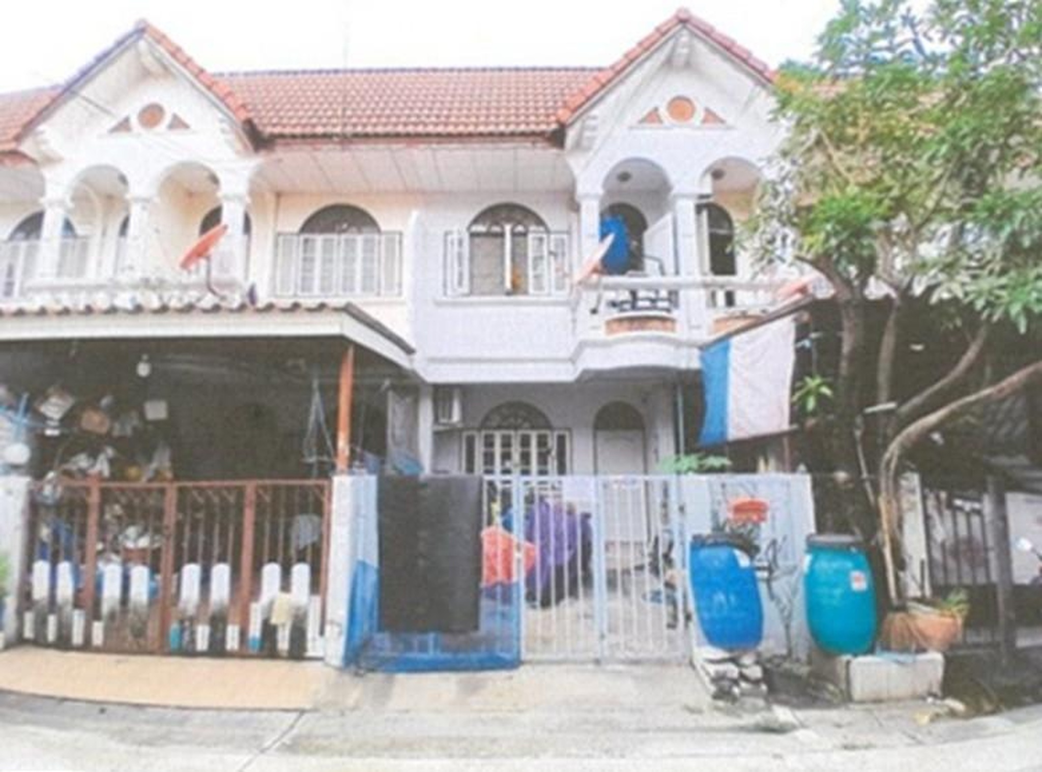 ทรัพย์สถาบันโดย GHB ทาวน์เฮาส์ กล่อมพิรุณ