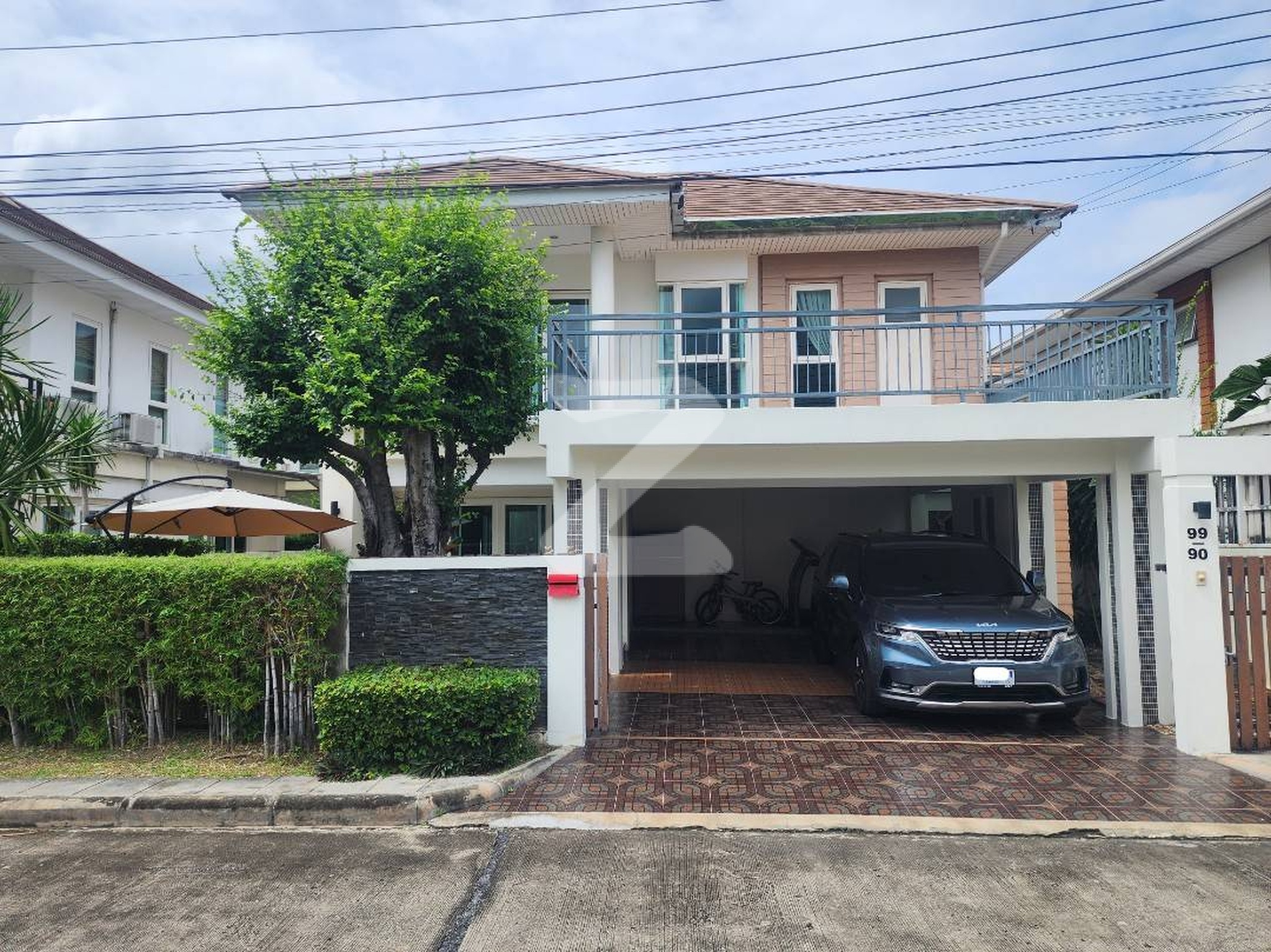 🏡 บ้านเดี่ยว 2 ชั้น ในโครงการหมู่บ้านบุญโต 99 ✨ ราคาพิเศษเพียง 6.9 ล้านบาท! (ถูกกว่าบ้านโครงการใหม่ในย่านเดียวกันมากกว่า 2 ล้านบาท!) : เจ้าของขายเอง