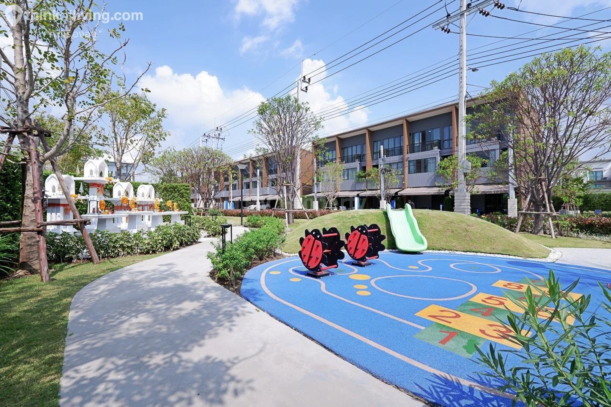 ขาย 🏢 ทาวน์โฮม 3 ชั้นหลังริม สภาพใหม่ไม่เคยเข้าอยู่  โครงการ บ้านกลางเมือง สุขุมวิท-อ่อนนุช  : เจ้าของขายเอง