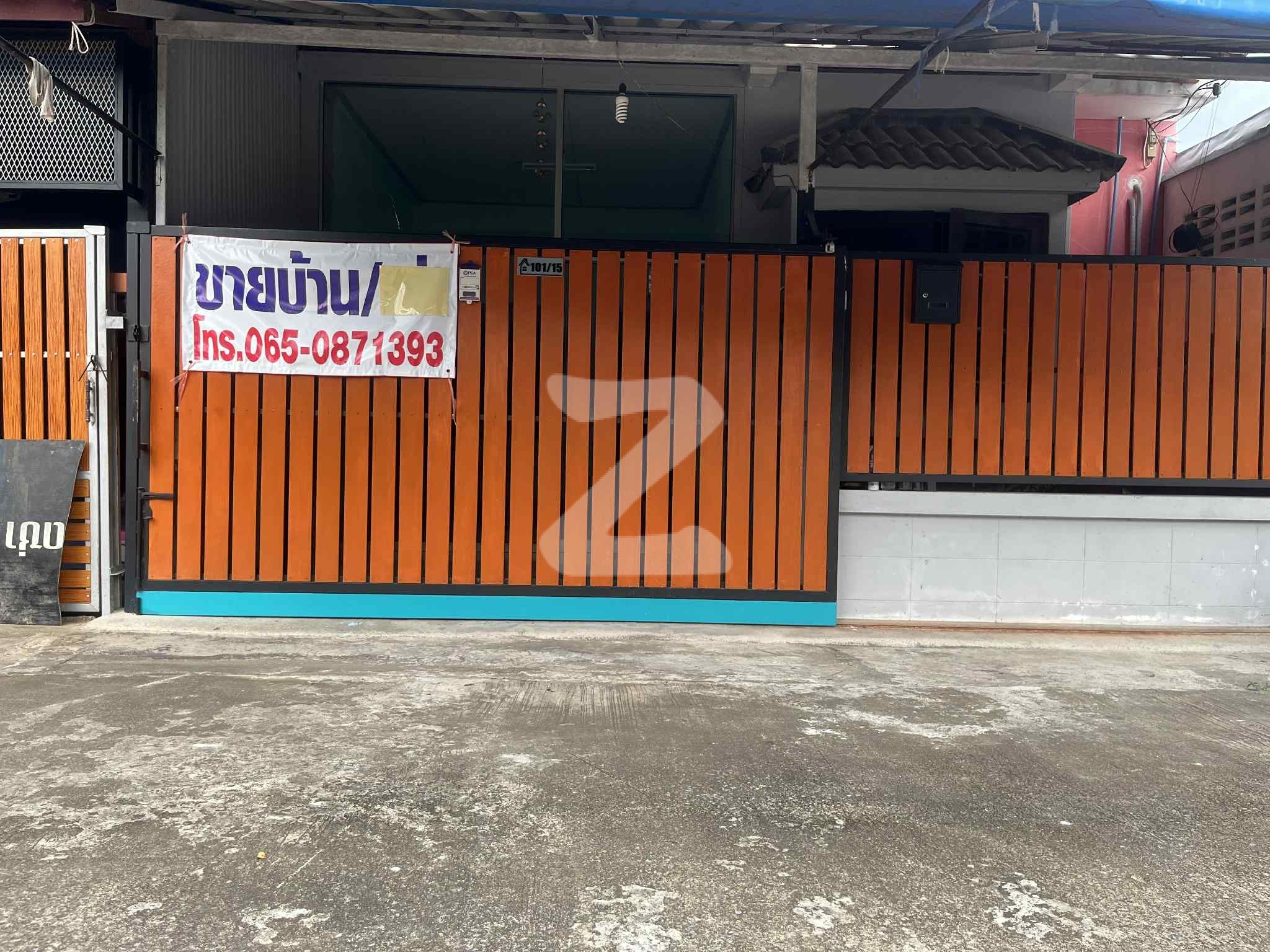 ขายบ้านในจังหวัดสุราษฎร์ธานี หมู่บ้านสินธรพุนพิน                                 : เจ้าของขายเอง (งดรับนายหน้า)