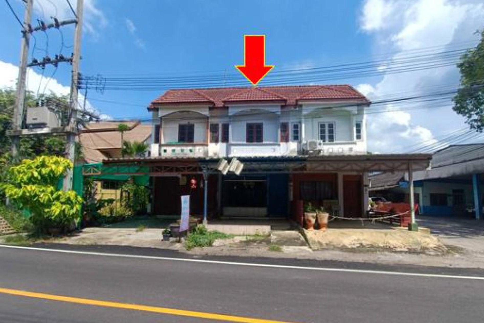 ทรัพย์สถาบันโดย GHB ทาวน์เฮาส์ สวนแก้ว