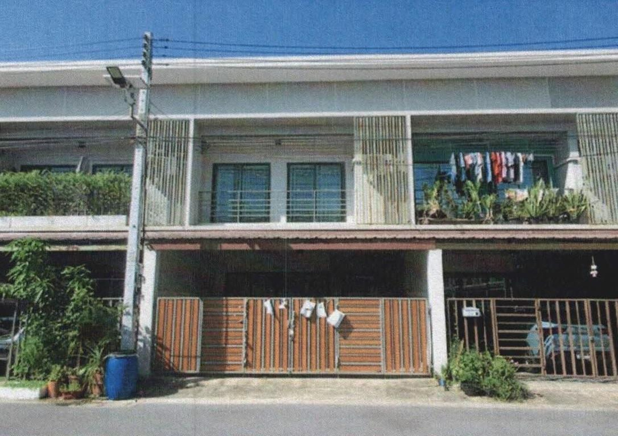 ทรัพย์สถาบันโดย GHB ทาวน์เฮาส์ รัชธานี 11