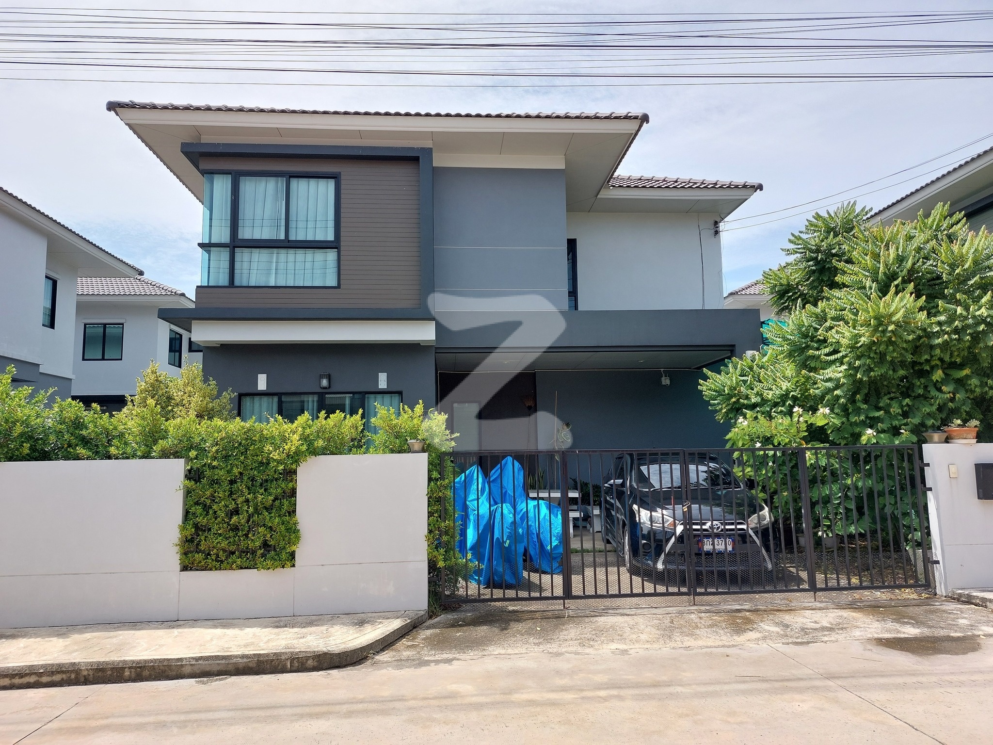 ขายบ้านเดี่ยว2ชั้น หมู่บ้านวราริน  ตำบลคลองสอง อำเภอคลองหลวง จังหวัดปทุมธานี                      : เจ้าของขายเอง (งดรับนายหน้า)