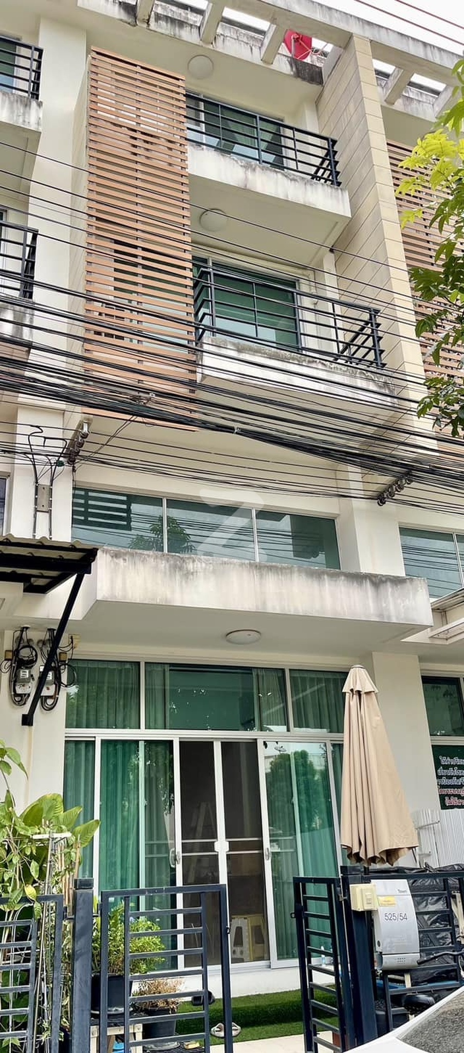 (เจ้าของขายเอง) ขายทาวน์โฮมมีดาดฟ็า 3.5ชั้น โครงการ ทาวน์ พลัส ประชาอุทิศ ติดบิ๊กซี-ประชาอุทิศ  🔥 อยู่อาศัยได้  🔥 ทำโฮมออฟฟิศได้ : เจ้าของขายเอง (งดรับนายหน้า)