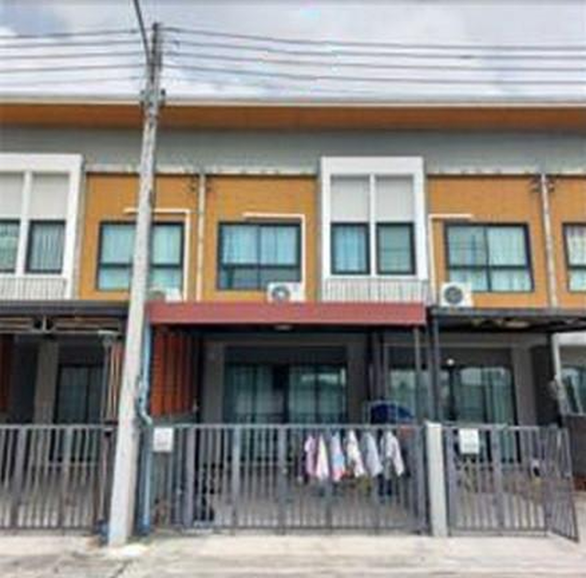 ทรัพย์สถาบันโดย GHB ทาวน์เฮาส์ เทอร์ร่าวิลล์ ลาดหลุมแก้ว (Terra Ville Latlumkaew)