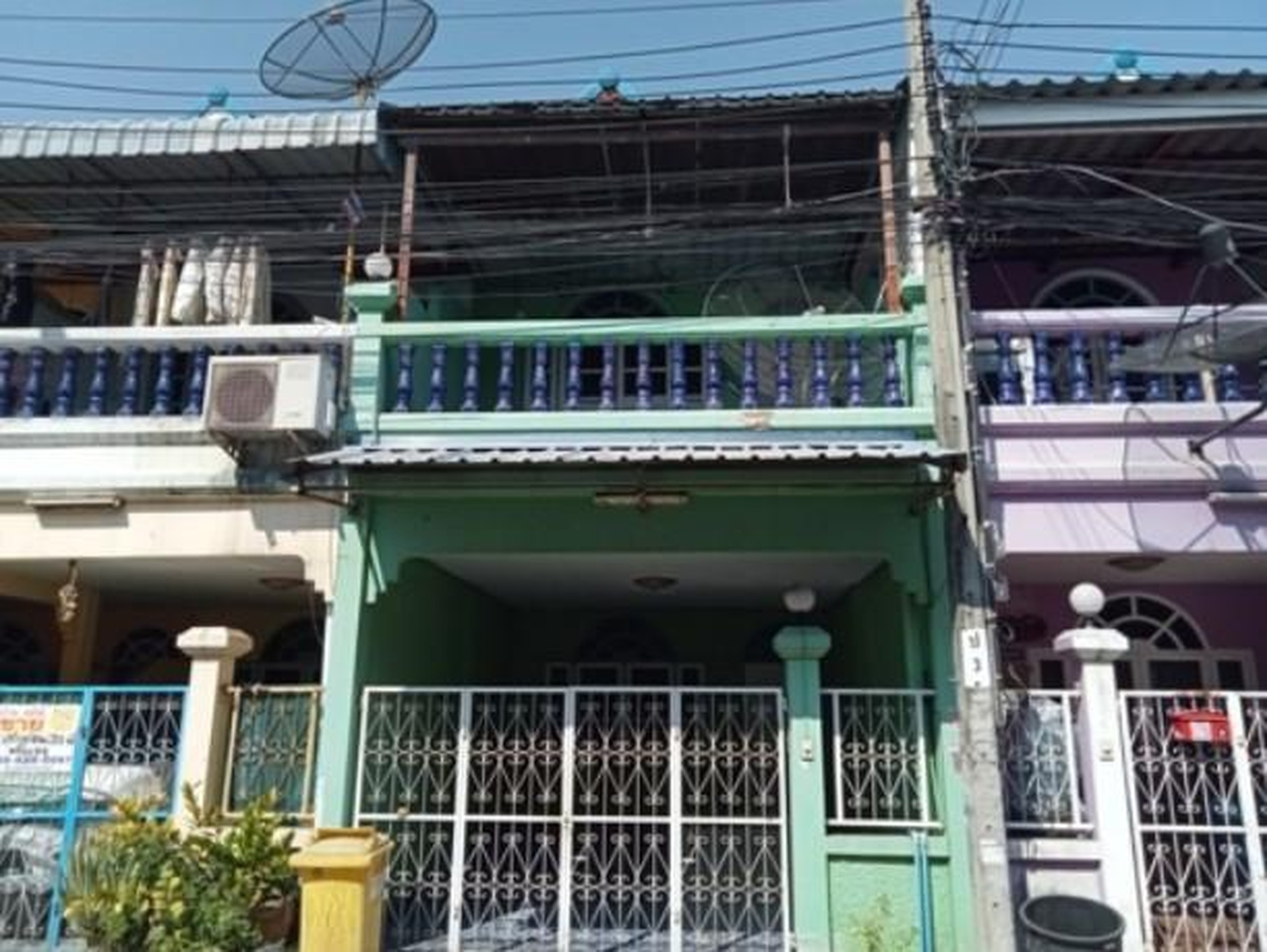 ทรัพย์สถาบันโดย GHB ทาวน์เฮาส์ มาทอง