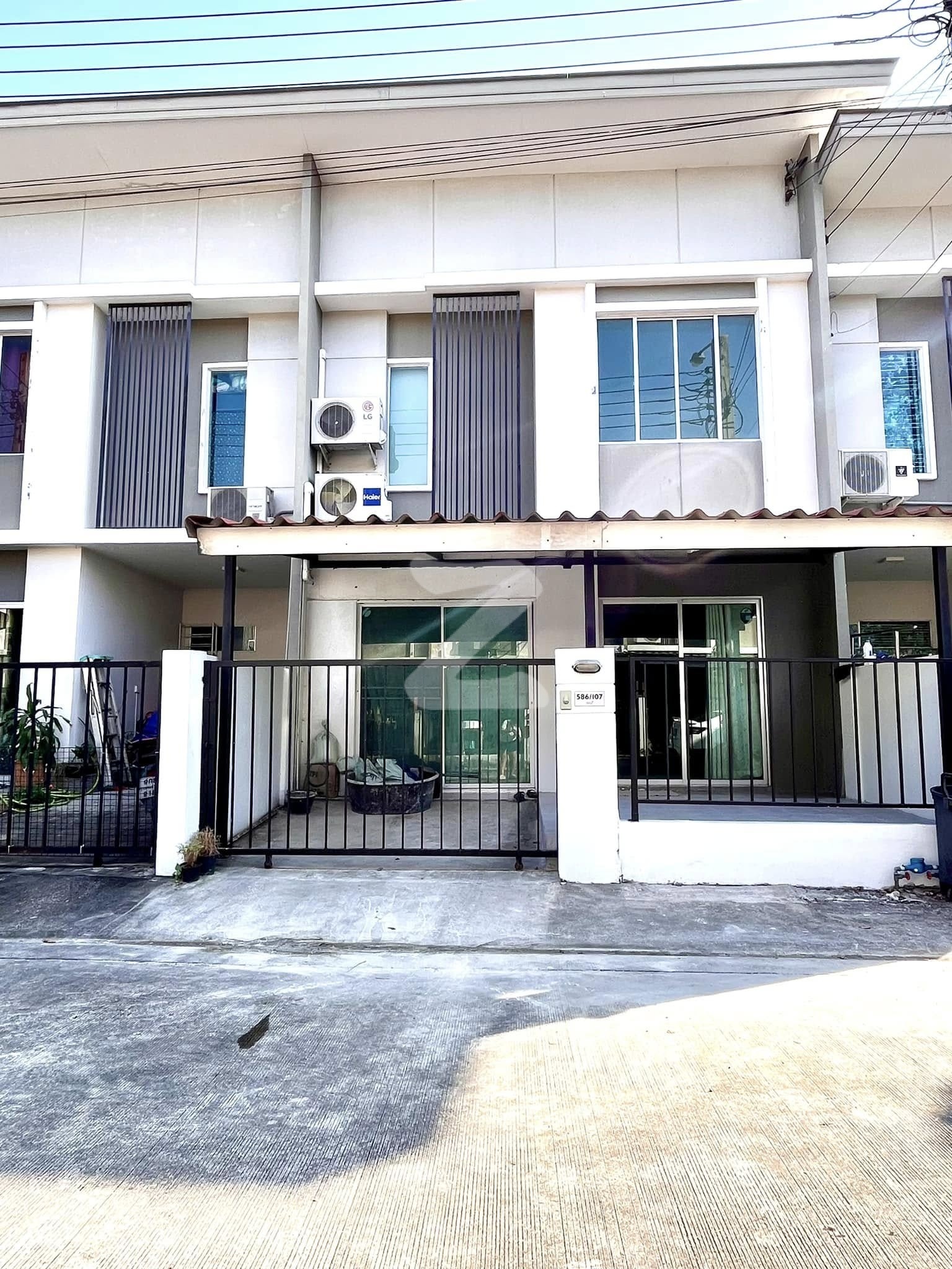 ขายด่วน !!!!! ประกาศขายบ้านมือสอง เจ้าของขายเอง ✅ 🏠หมู่บ้านพฤกษา 55/2 วงแหวน-รามอินทรา - #ทาวน์เฮ้าส์ 2 ชั้น เนื้อที่ : 18 ตารางวา : เจ้าของขายเอง (งดรับนายหน้า)
