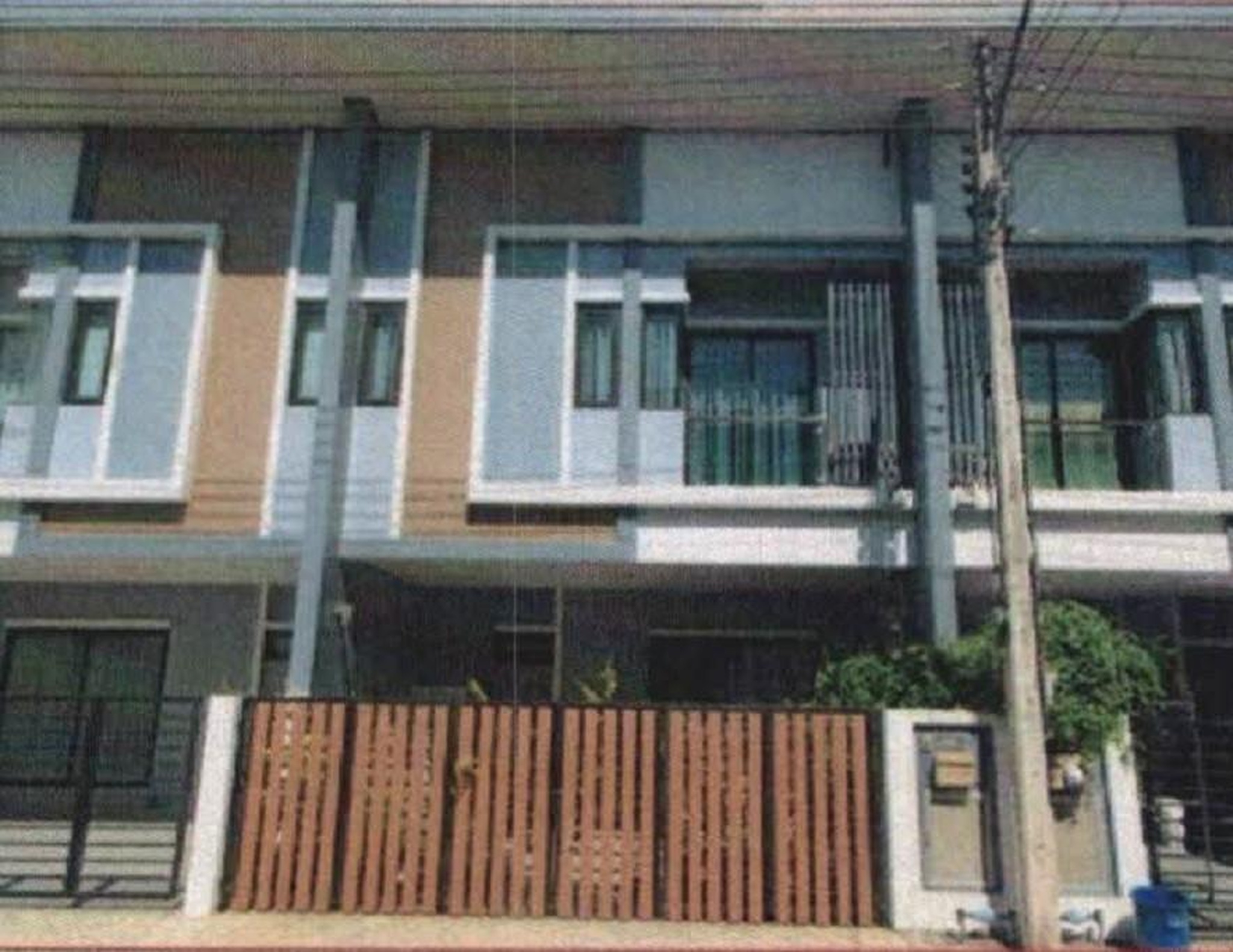 ทรัพย์สถาบันโดย GHB ทาวน์เฮาส์ บ้านฟ้าปิยรมย์ เทนโดร วงแหวน-ลำลูกกา คลอง 6 (Baanfah Piyarom Tendro Wongwaen-Lumlukka Klong 6)