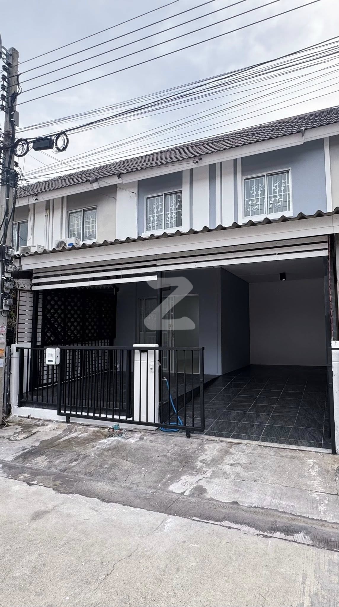 เจ้าของขายเอง‼️ แถมแอร์ฟรี 2 ตัว‼️ 🏡ทาวน์เฮ้าส์ พฤกษา74/1 ศรีนครินทร์-เทพารักษ์  รีโนเวทสวยพร้อมอยู่ เพียง 1.89 ลบ.🔥 : เจ้าของขายเอง (งดรับนายหน้า)