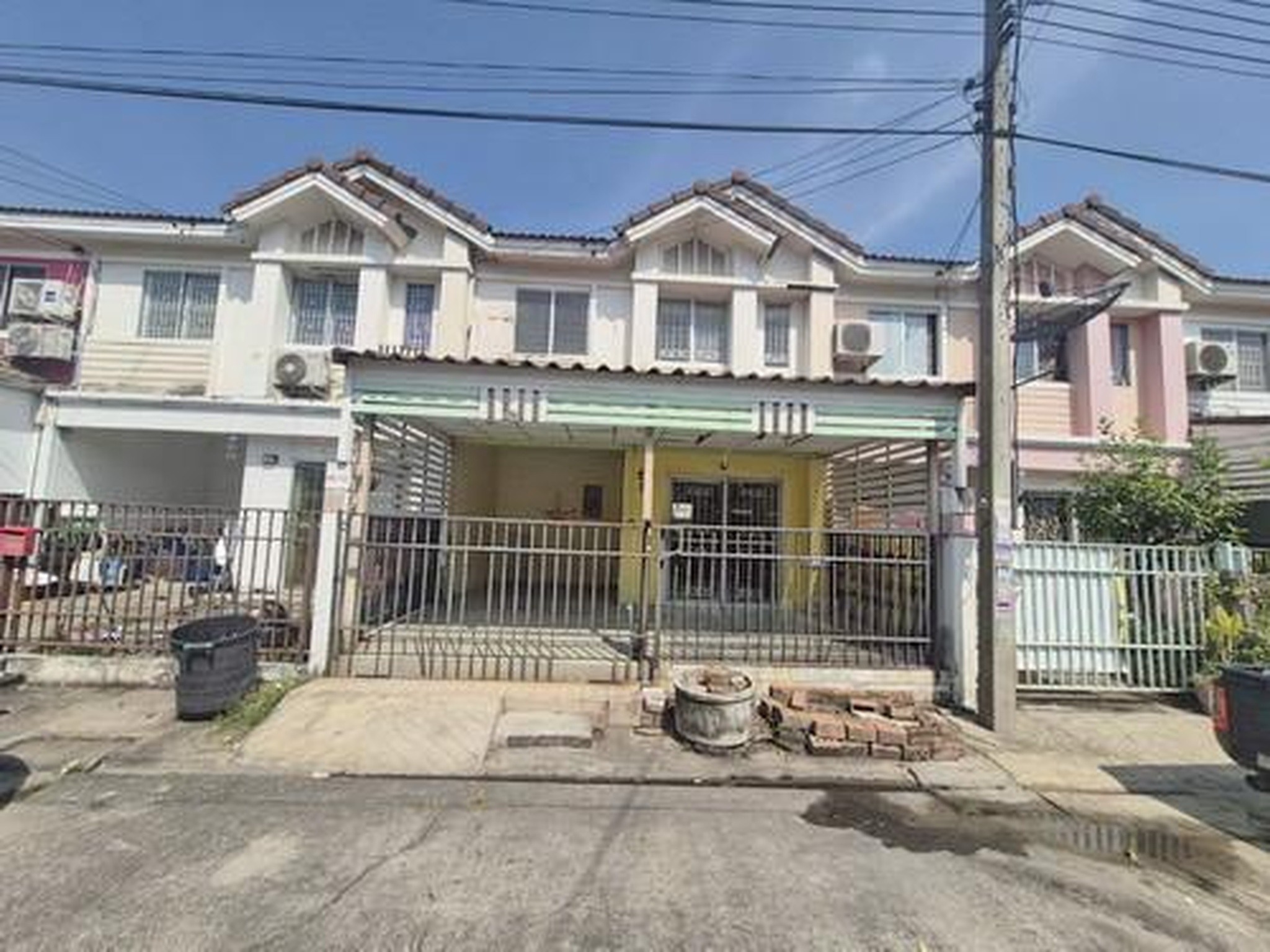 ทรัพย์สถาบันโดย GHB ทาวน์เฮาส์ บ้านพฤกษา 50 กรุงเทพฯ-ปทุมธานี (Baan Pruksa 50 Krungthep-Pathumthani)