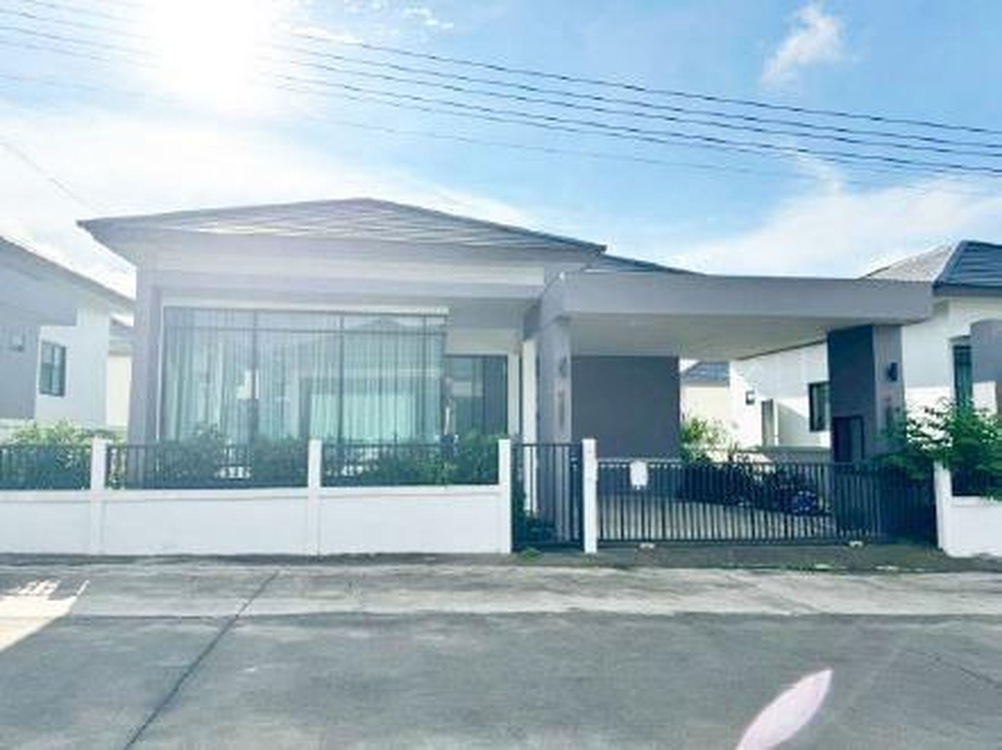 ทรัพย์สถาบันโดย GHB บ้านเดี่ยว เดอะ วิลเลจ 2 นิคมพัฒนา (จ.ระยอง)