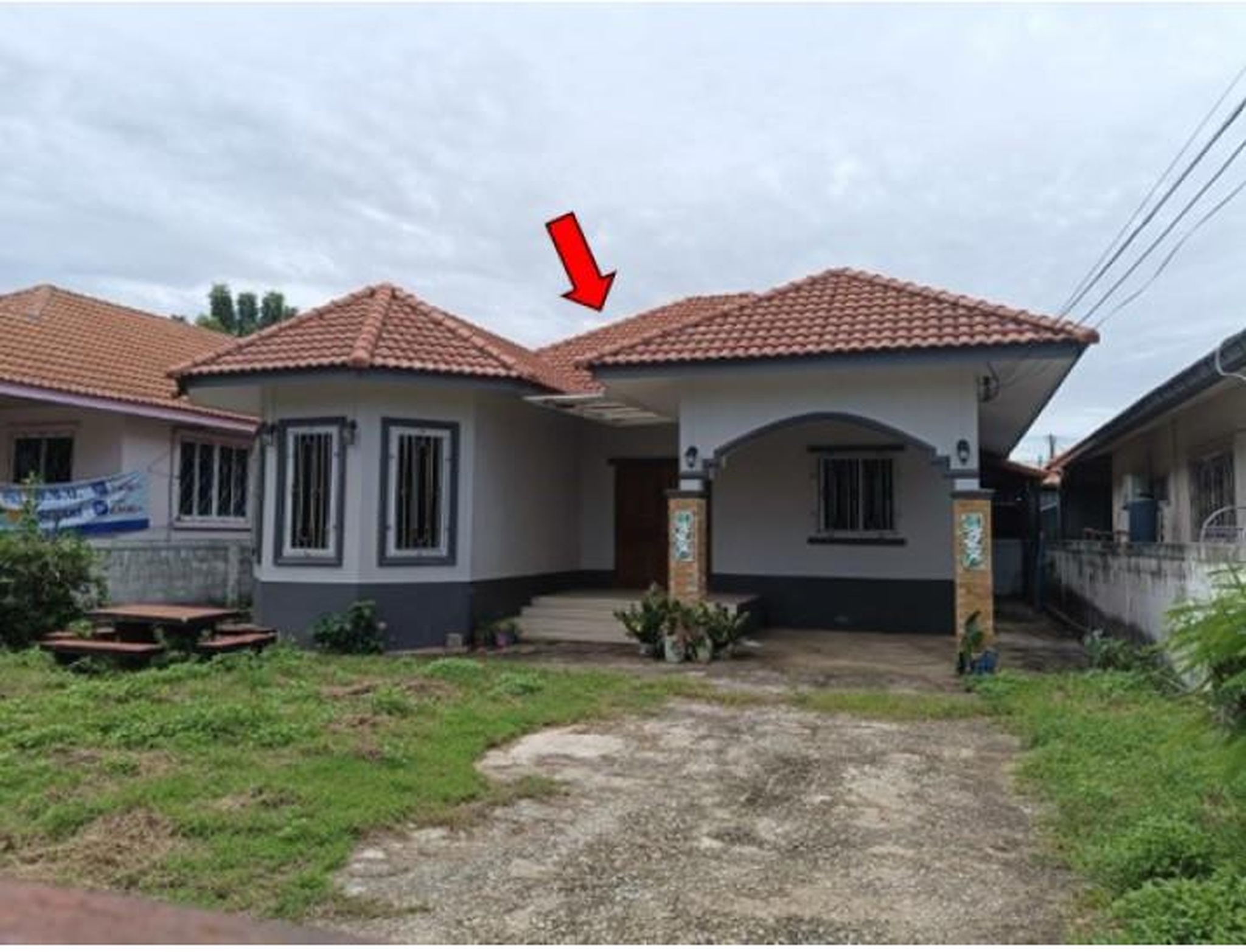 ทรัพย์สถาบันโดย GHB บ้านเดี่ยว บ้านร้อง
