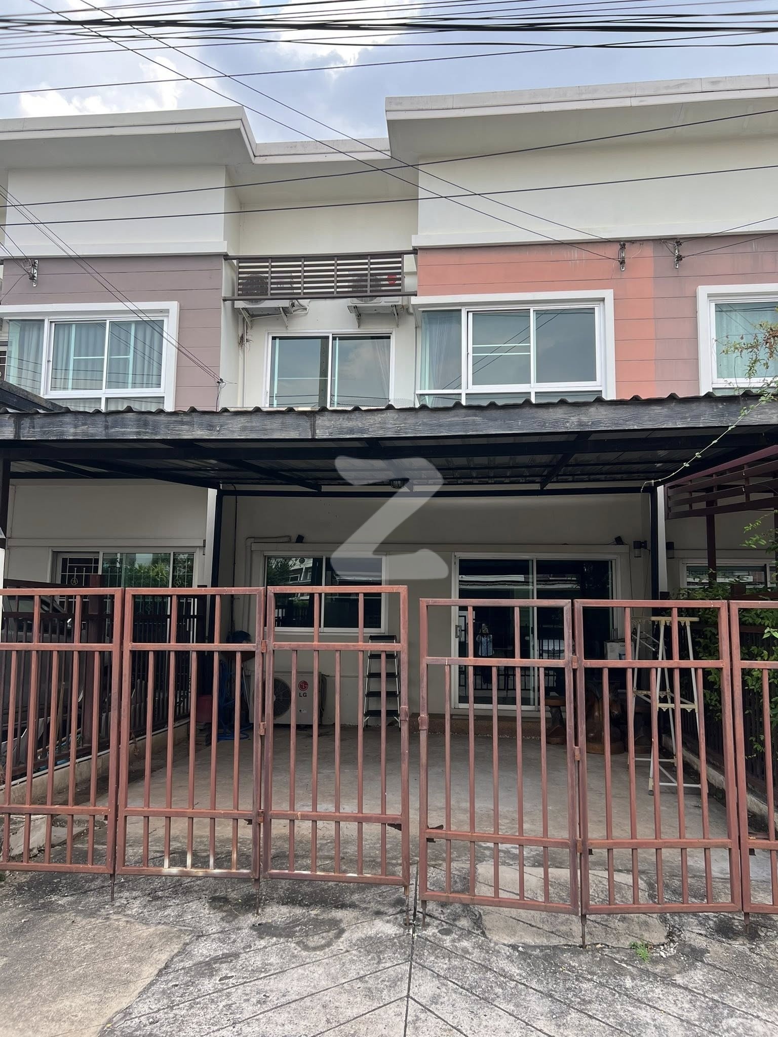 🏠หมู่บ้านศุภาลัยโนโววิลล์ แอร์พอร์ต ขอนแก่น ทาวน์โฮม 3 ห้องนอน 2 ห้องน้ำ 2 ที่จอดรถ                  : เจ้าของขายเอง (งดรับนายหน้า)