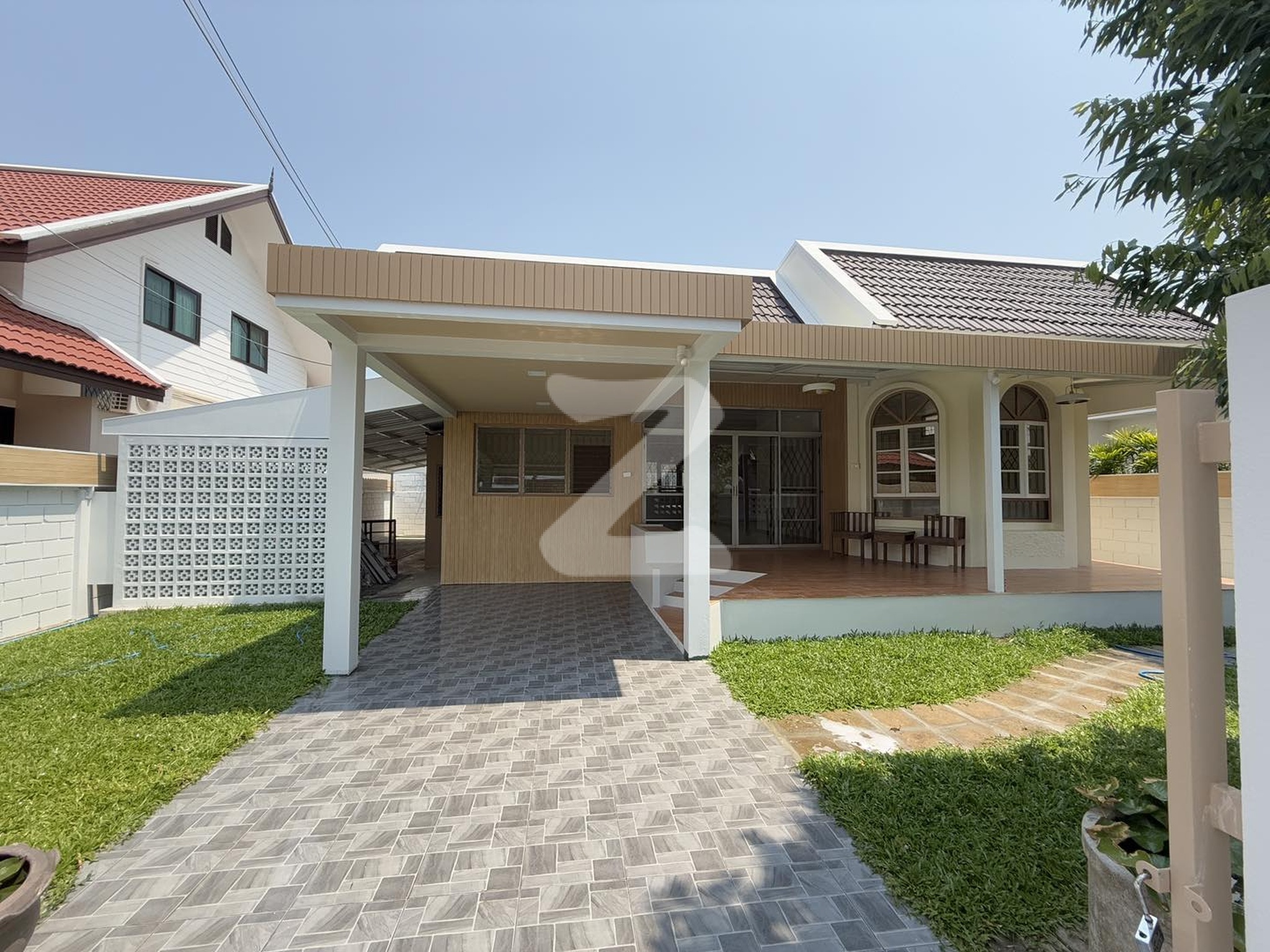 ขายบ้านเดี่ยวกลางเมืองเชียงใหม่ – เจ้าของขายเอง บ้านรีโนเวทใหม่ ทำเลดี หมู่บ้านสิริวัฒนานิเวศน์ หนองหอย ซอย 11 : เจ้าของขายเอง (งดรับนายหน้า)