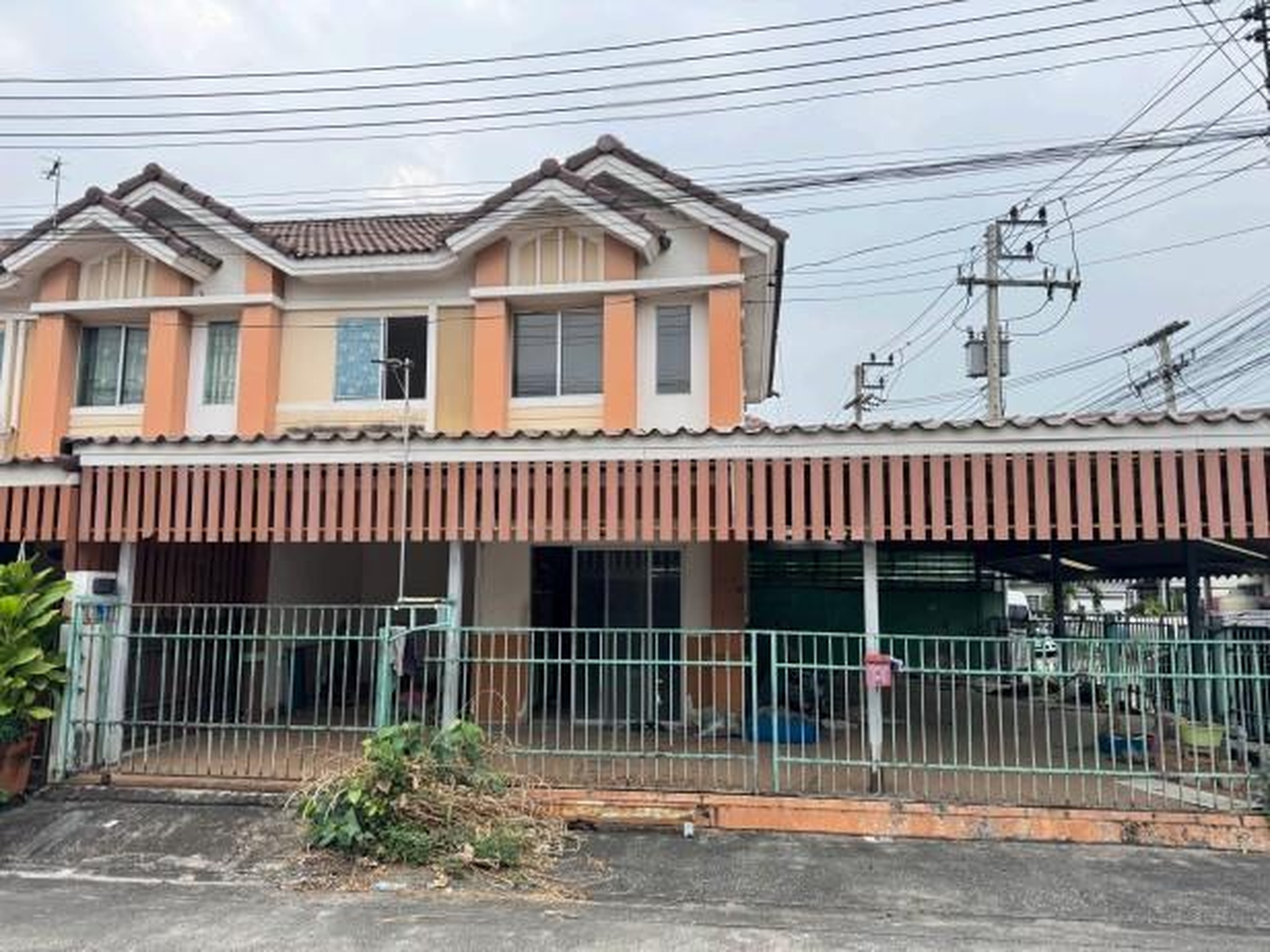 ทรัพย์สถาบันโดย GHB ทาวน์เฮาส์ บ้านพฤกษา 50 กรุงเทพฯ-ปทุมธานี (Baan Pruksa 50 Krungthep-Pathumthani)