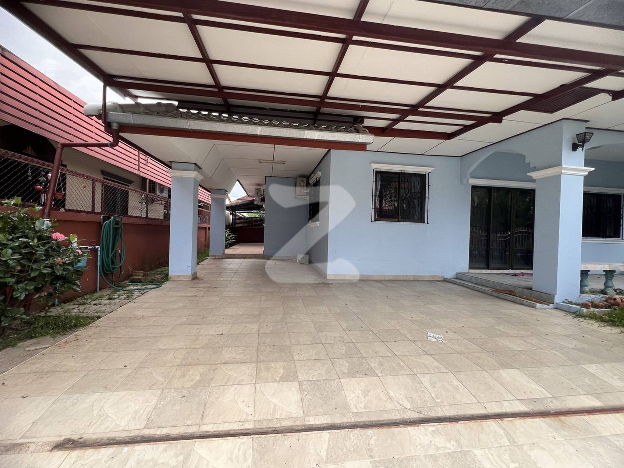 ขายบ้านศิริพร 2 สันทราย  (เจ้าของขายเอง .  🏡 3 นอน 2 น้ำ 1 รับแขก  1 ครัว 2 ที่จอดรถ มีระเบียง      : เจ้าของขายเอง (งดรับนายหน้า)