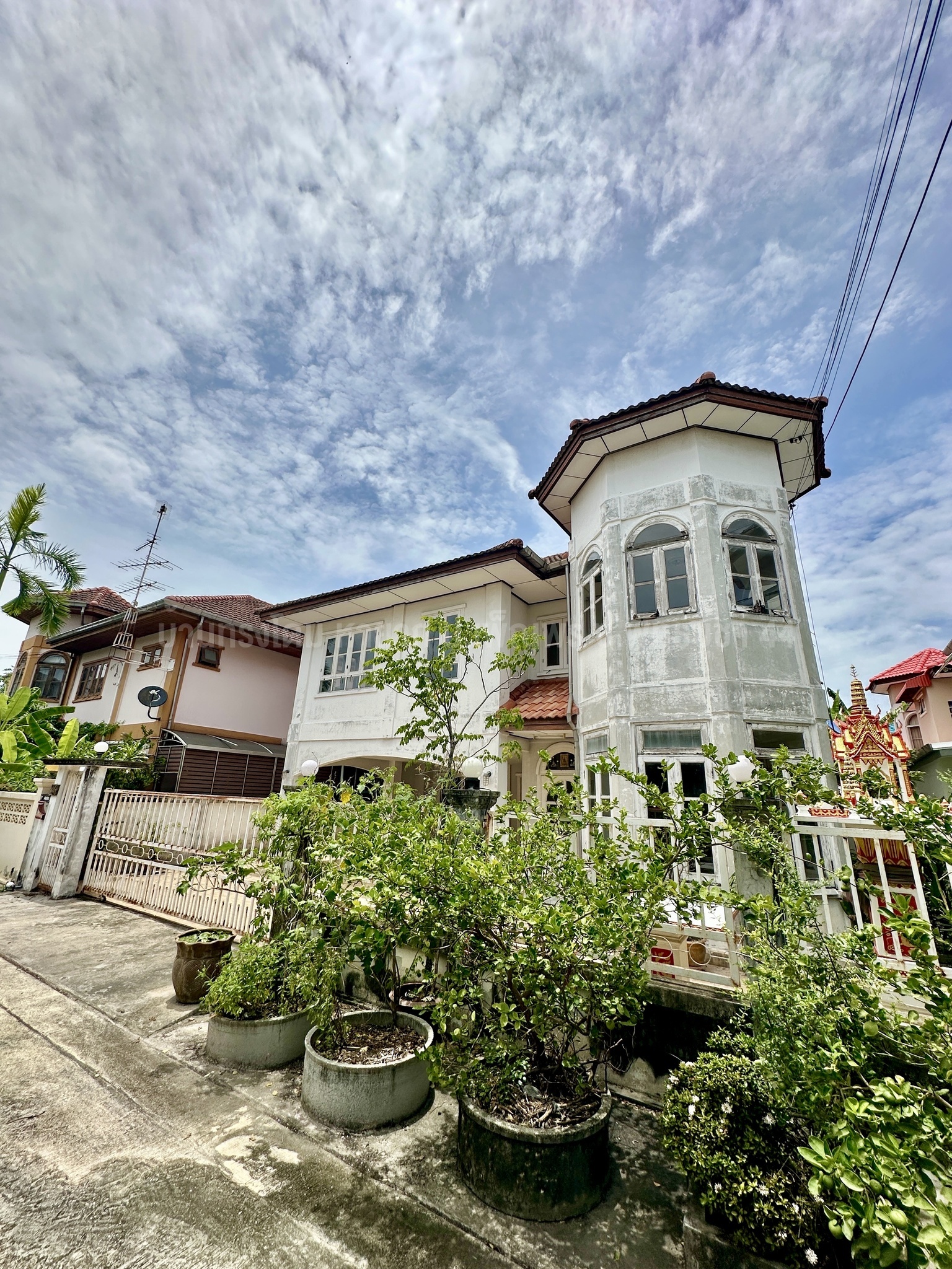 🏡💥 #ขายบ้านเดี่ยวราคาพิเศษ ต่ำกว่าตลาดถึง 30%‼️ ไม่ซื้อวันนี้ อาจต้องซื้อแพงขึ้นอีกหลายแสนในอนาคต! หมู่บ้านเพ็ญพร ซ.พุทธบูชา 44 ทุ่งครุ : เจ้าของขายเอง