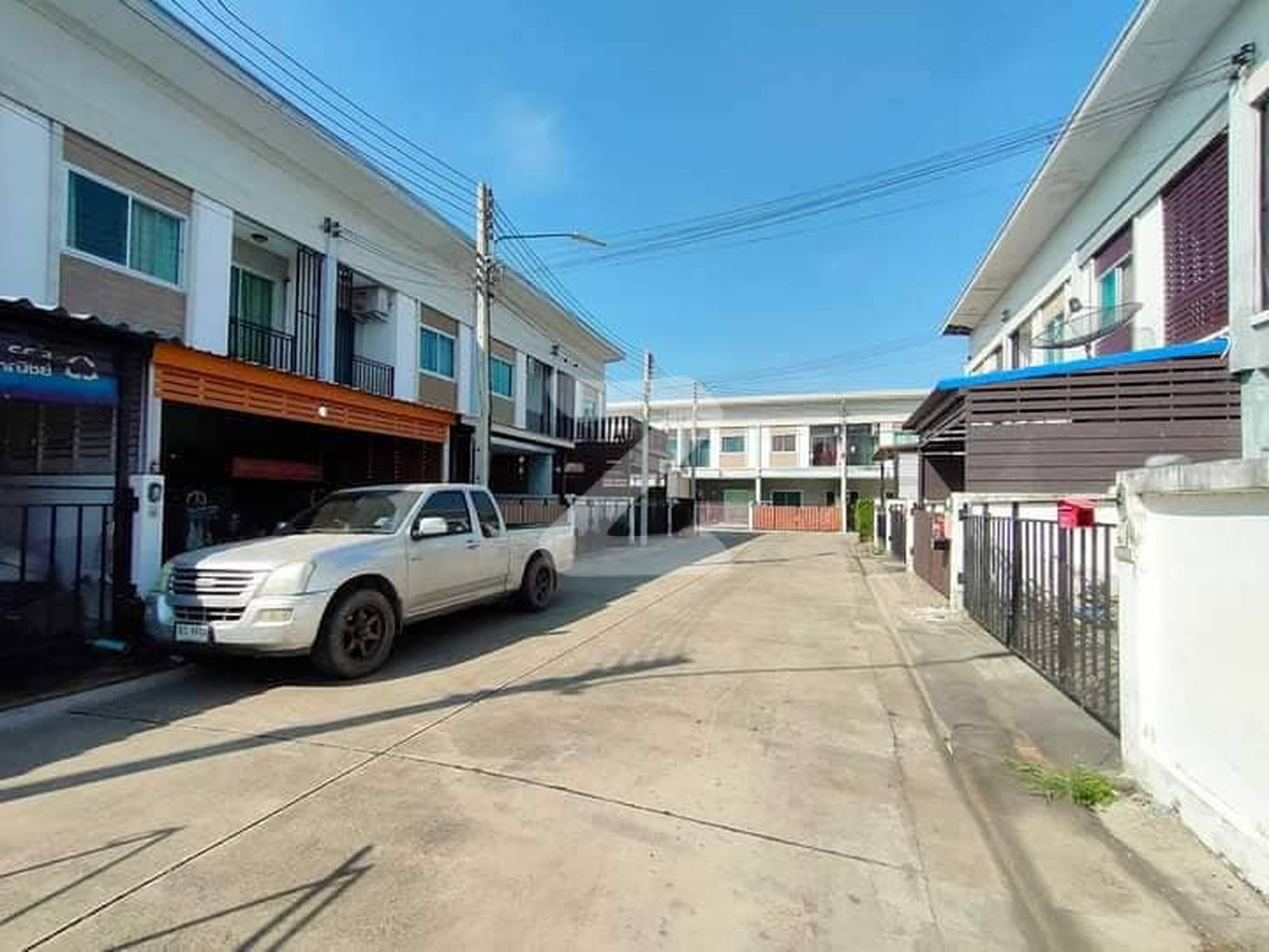 #ขายด่วนเจ้าของบ้านขายเอง ขายบ้านตรีพฤกษ์นครปฐมบ้านเลขที่ 333/135 #ทาวส์โฮม 2 ชั้น พร้อมอยู่...บรรยากาศเงียบสงบ   : เจ้าของขายเอง (งดรับนายหน้า)