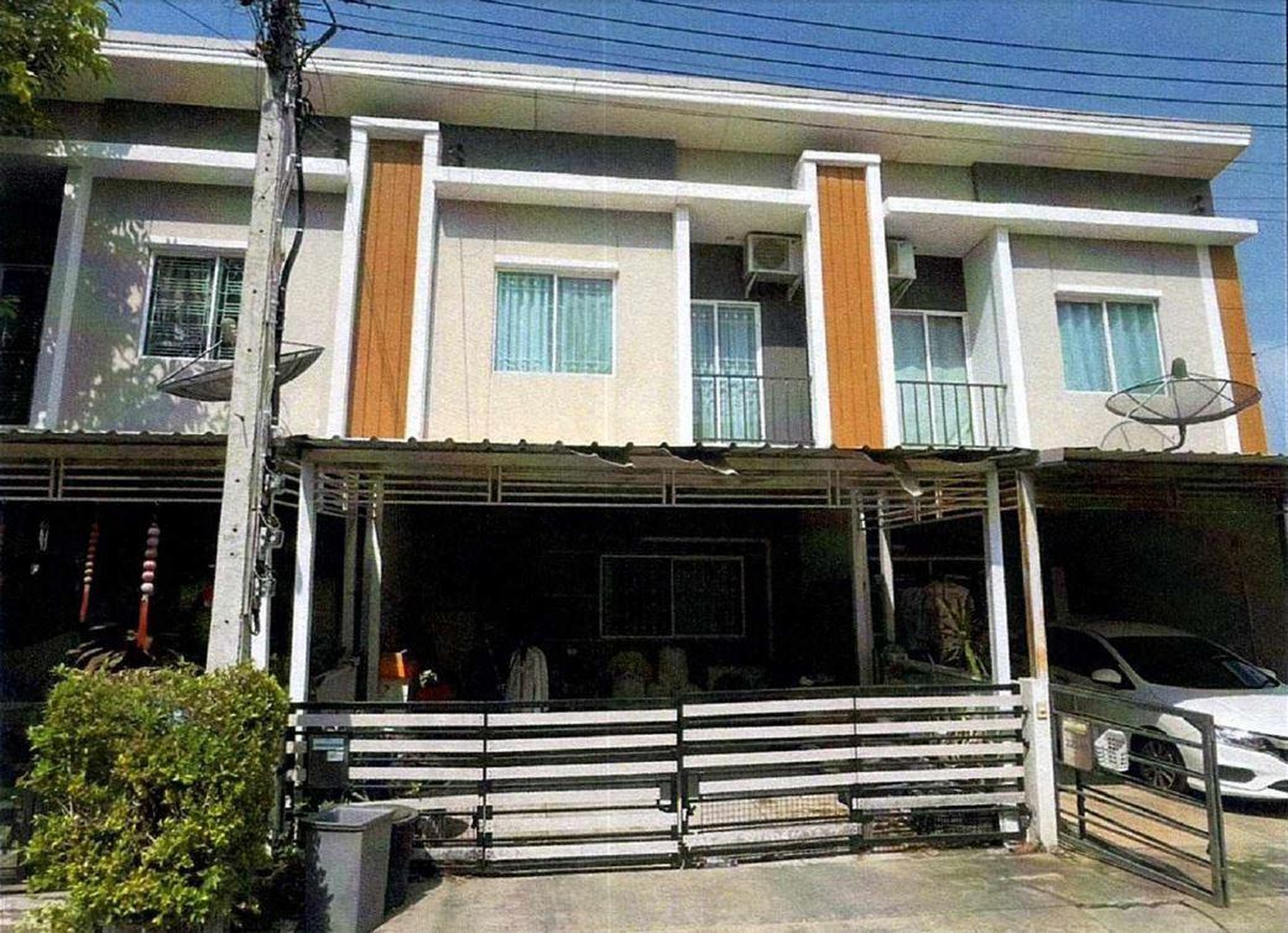ทรัพย์สถาบันโดย GHB ทาวน์เฮาส์ใกล้ YL18 ศรีลาซาล พลีโน่ ศรีนครินทร์ (Pleno Srinakarin)