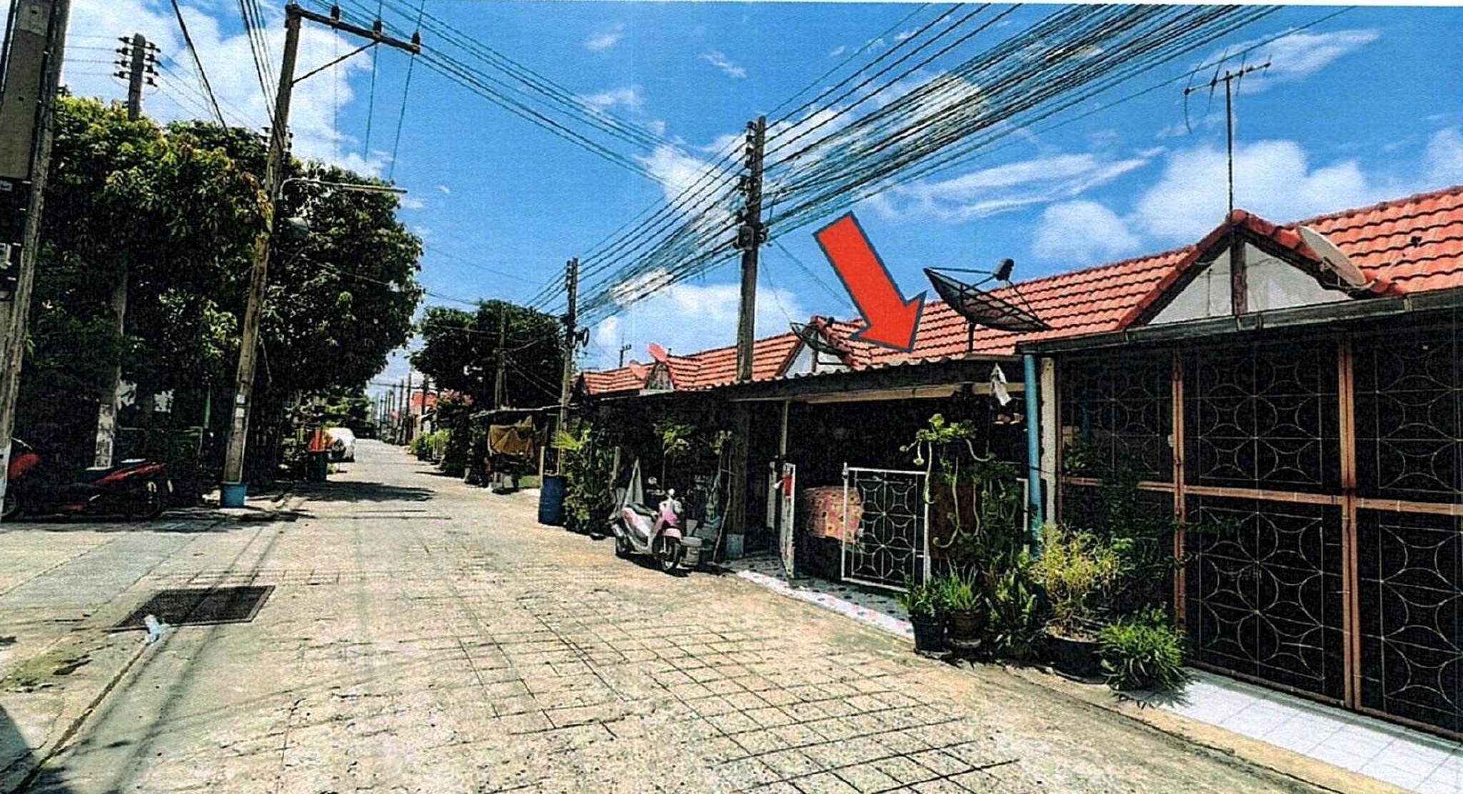 ทรัพย์สถาบันโดย GHB ทาวน์เฮาส์ อยู่เจริญ 1