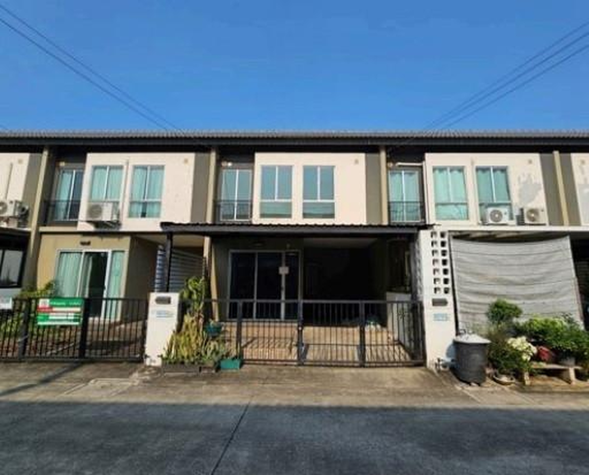 ทรัพย์สถาบันโดย GHB ทาวน์เฮาส์ บ้านพฤกษา 149 ราชพฤกษ์-345 (Baan Pruksa 149 Ratchapruek-345)
