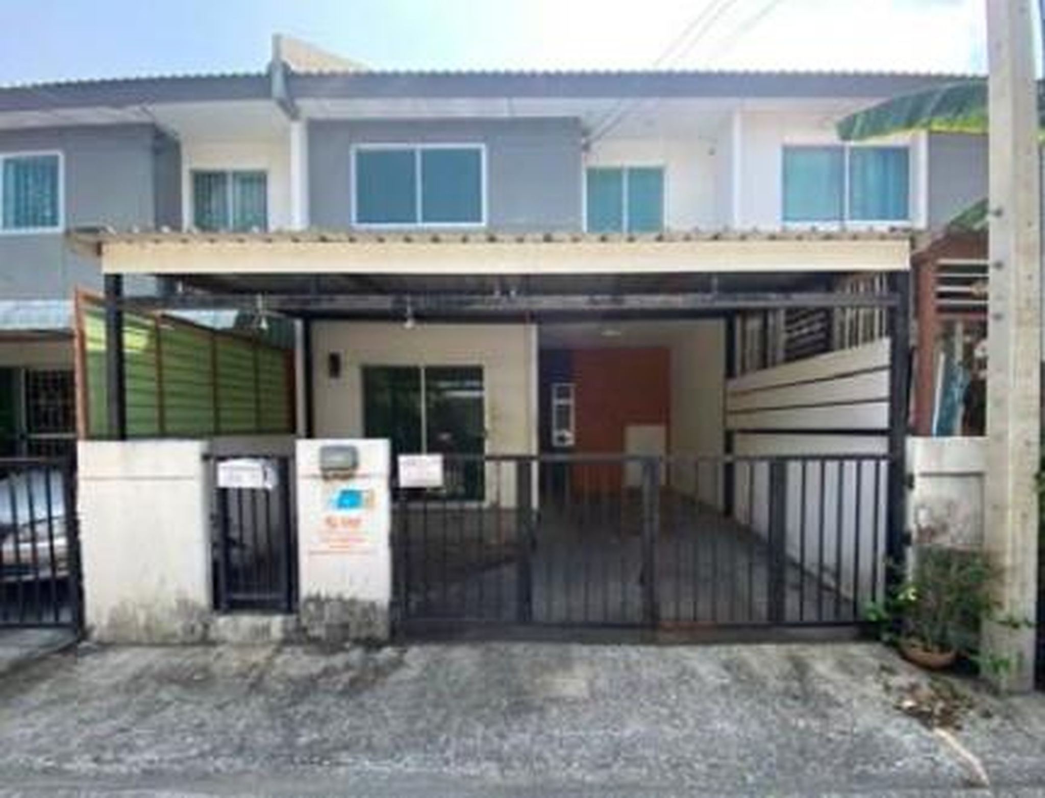 ทรัพย์สถาบันโดย GHB ทาวน์เฮาส์ บ้านพฤกษา 38/3 ชัยพฤกษ์-วงแหวนฯ (Baan Pruksa 38/3 Chaiyapruk-Wongwaen)