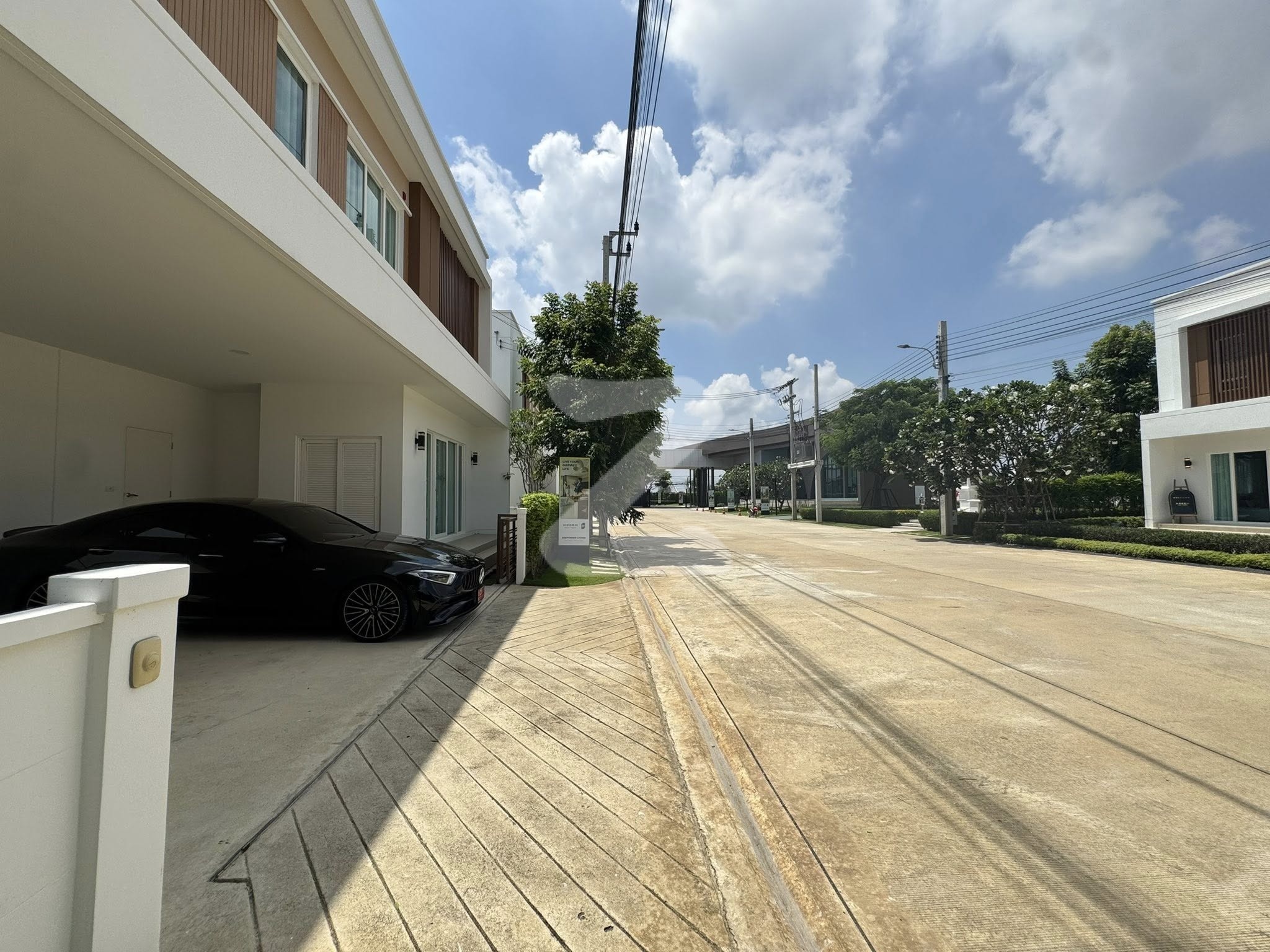 🌟 บ้านใหม่ พร้อมเข้าอยู่ค่ะ 🌟 🐱🐶OWNER POST  RENT/SALE🐱🐶 🏡หมู่บ้าน MODEN บางนา-เทพารักษ์(บางบ่อ) โครงการบ้านเดี่ยวสองชั้นจาก AP.💥 : เจ้าของให้เช่าเอง (งดรับนายหน้า)