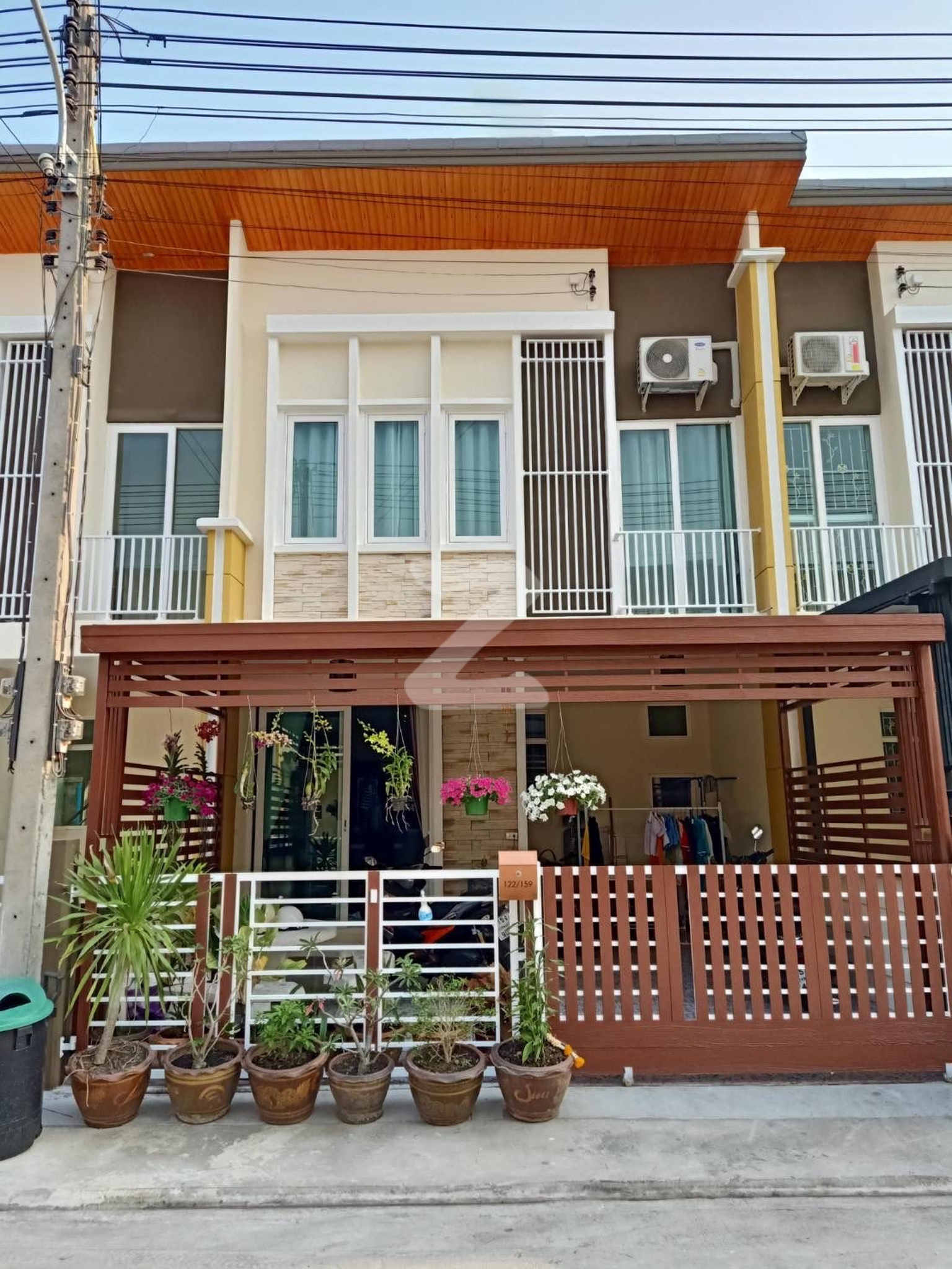 โกลเด้น ทาวน์2  พระราม 2  ขายทาวน์โฮม/ทาวน์เฮ้าส์ 2 ชั้น  พื้นที่ 19.2 ตร.ว. 4 นอน 2 น้ำ  ราคาดีที่สุดในโครงการ : เจ้าของขายเอง (งดรับนายหน้า)