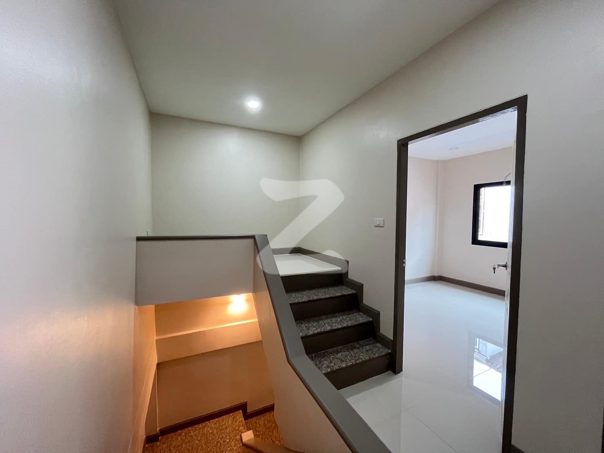 🎉🎉บ้านสวยพร้อมอยู่ ทำเลดีใกล้ห้างสรรพสินค้า🎉🎉🎉 🏡โครงการ : หมู่บ้านสินทวี ท่าข้าม2              : เจ้าของขายเอง (งดรับนายหน้า)