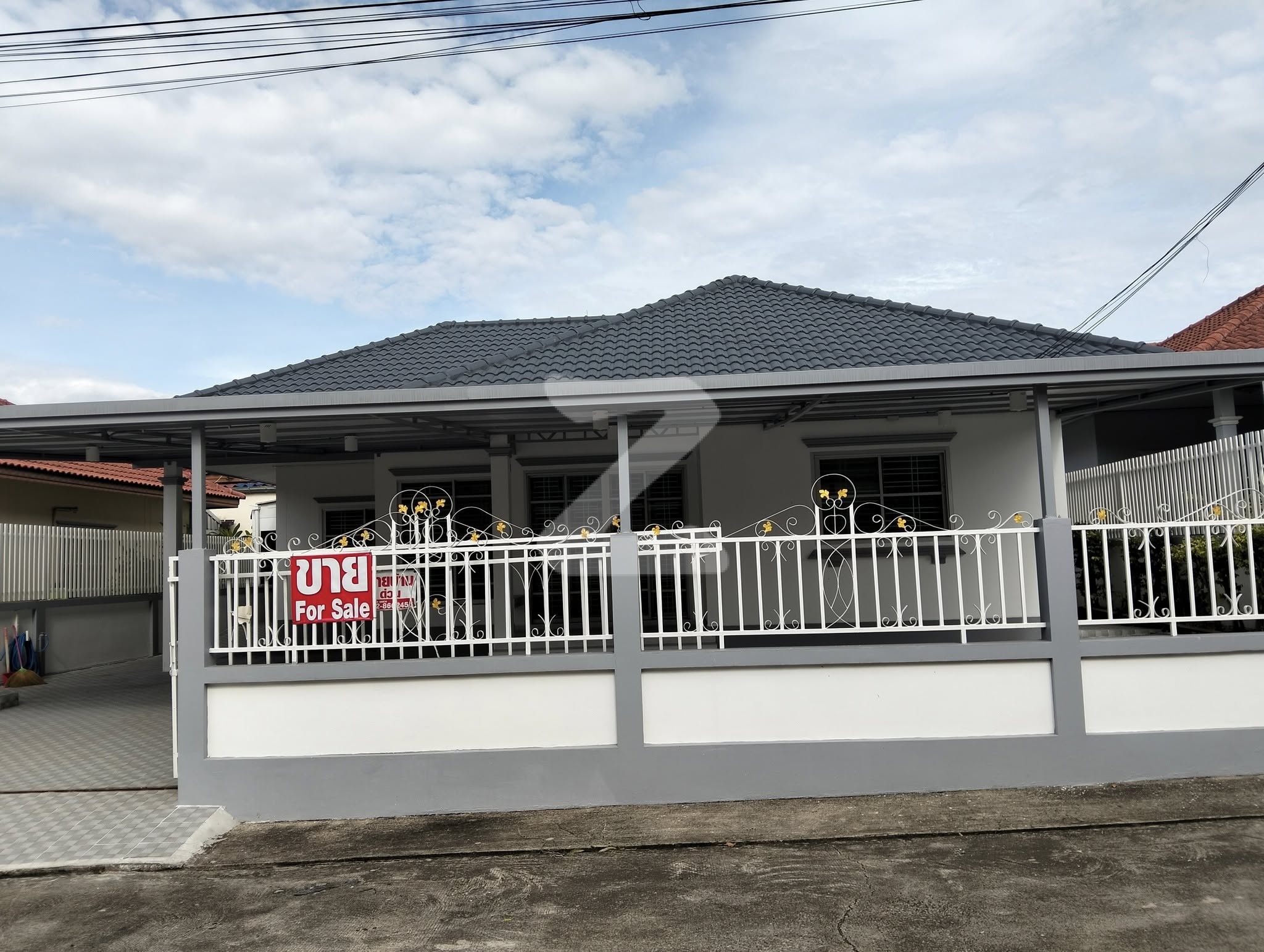 📌หมู่บ้านสิริศา11 ติดถนนบายพาสแยกกรุงเทพ-พัทยาทล.7 อ.บางละมุง จ.ชลบุรี ขนาดพื้นที่ : 55 ตรว.             : เจ้าของขายเอง (งดรับนายหน้า)