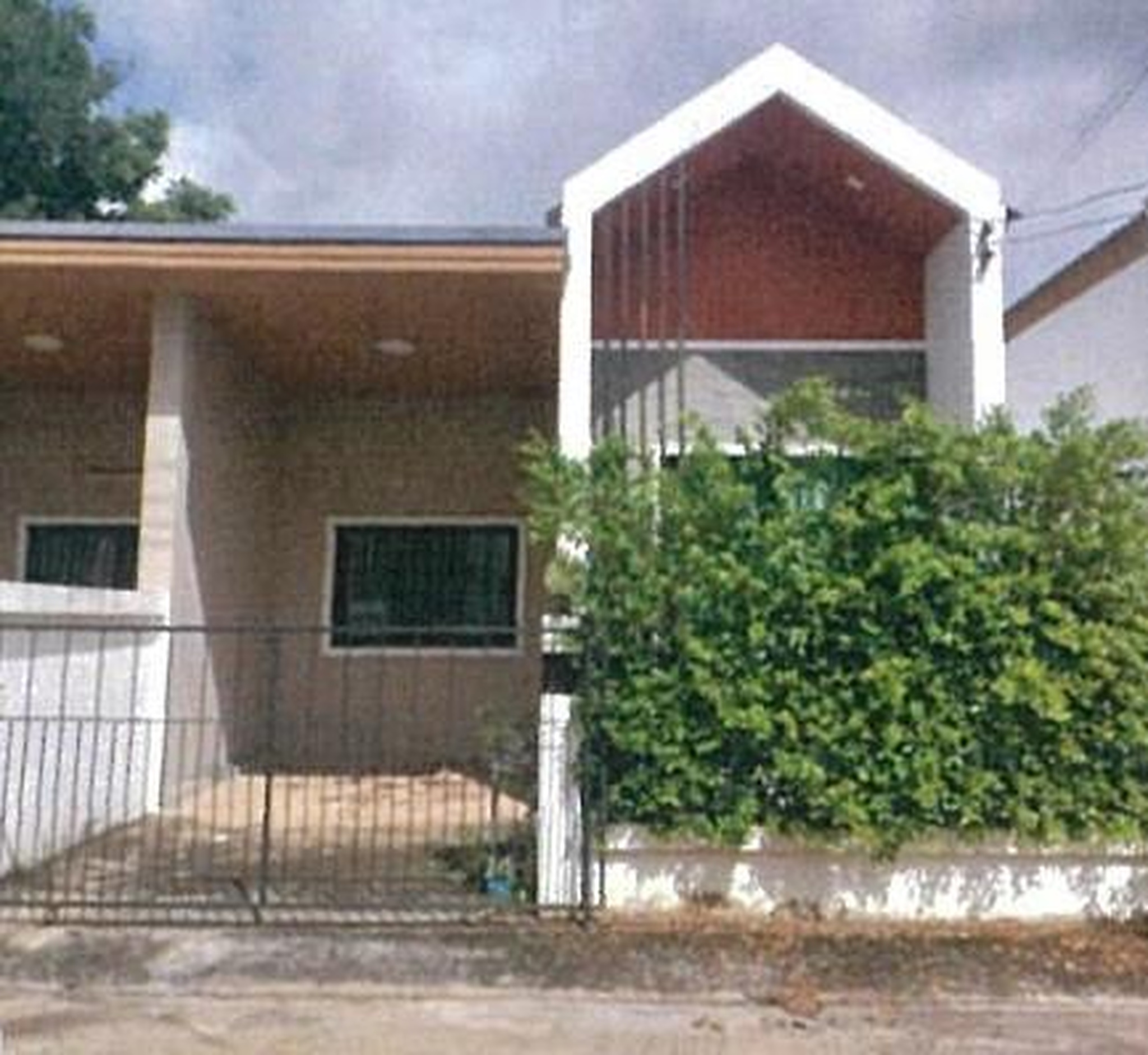 ทรัพย์สถาบันโดย GHB บ้านแฝด โครงการเพชรพลอยทรัพย์ ท่าตูม