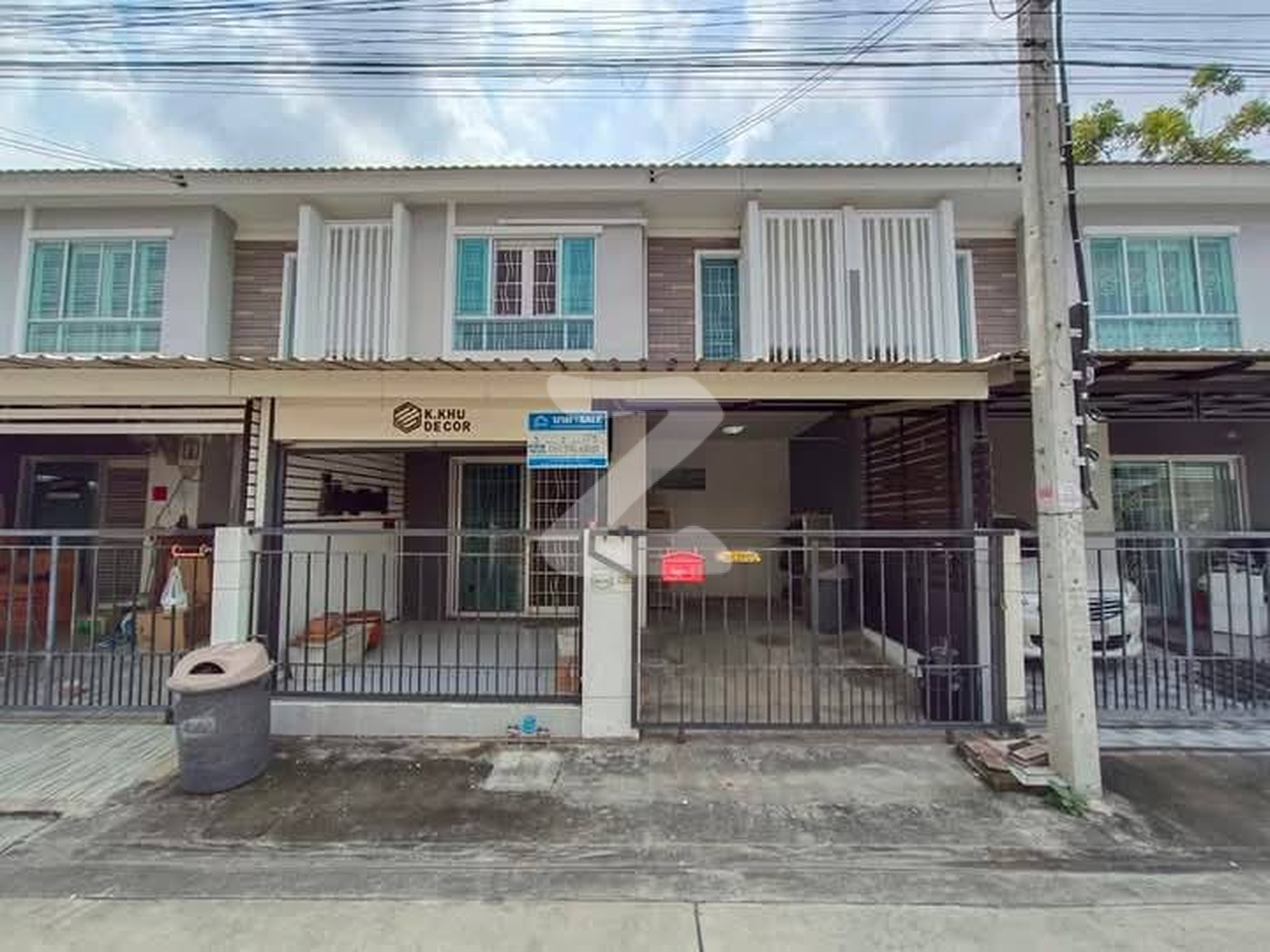 เจ้าของขายเองครับ ขายตามสภาพ  เพราะไม่ได้อยู่แล้ว สนใจทักแชท หรือโทร                      : เจ้าของขายเอง (งดรับนายหน้า)