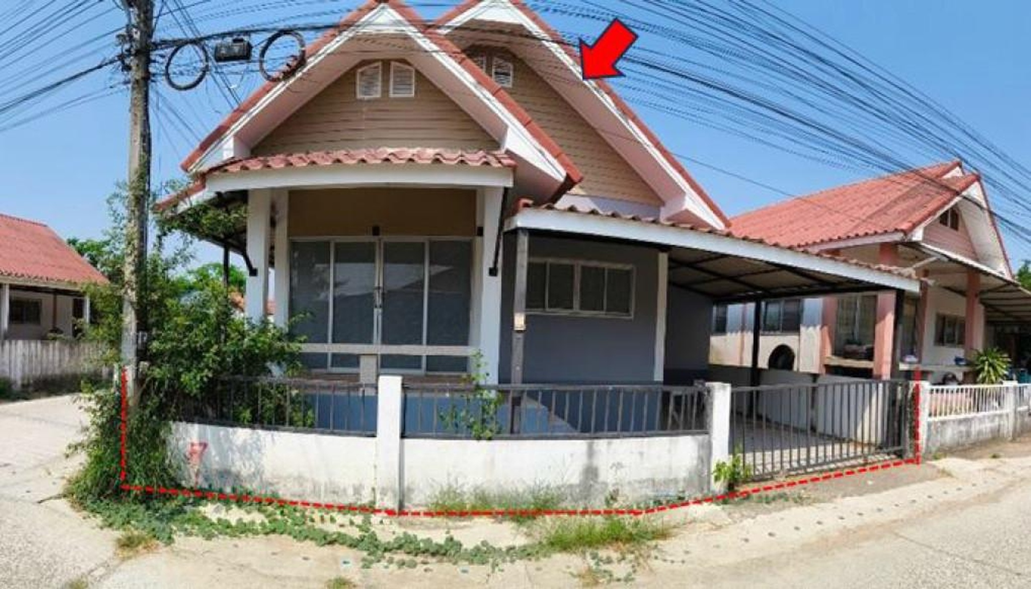 ทรัพย์สถาบันโดย GHB บ้านเดี่ยว รุ่งฟ้า