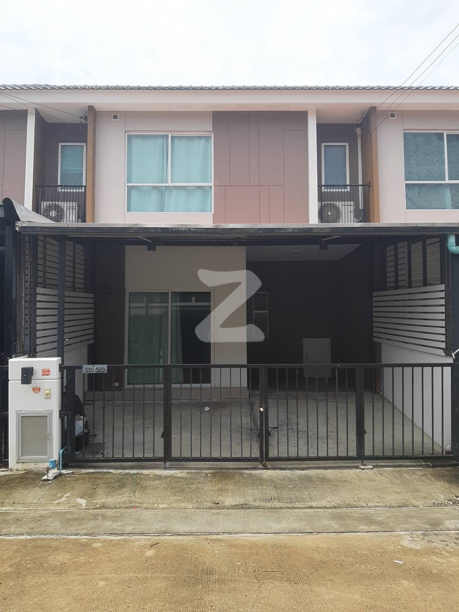 ให้เช่าทาวโฮม 2 ชั้น  โครงการ The Connect บางบ่อข้างพานาโซนิค เข้าทางเดียวกับ พฤกษา                          : เจ้าของให้เช่าเอง (งดรับนายหน้า)