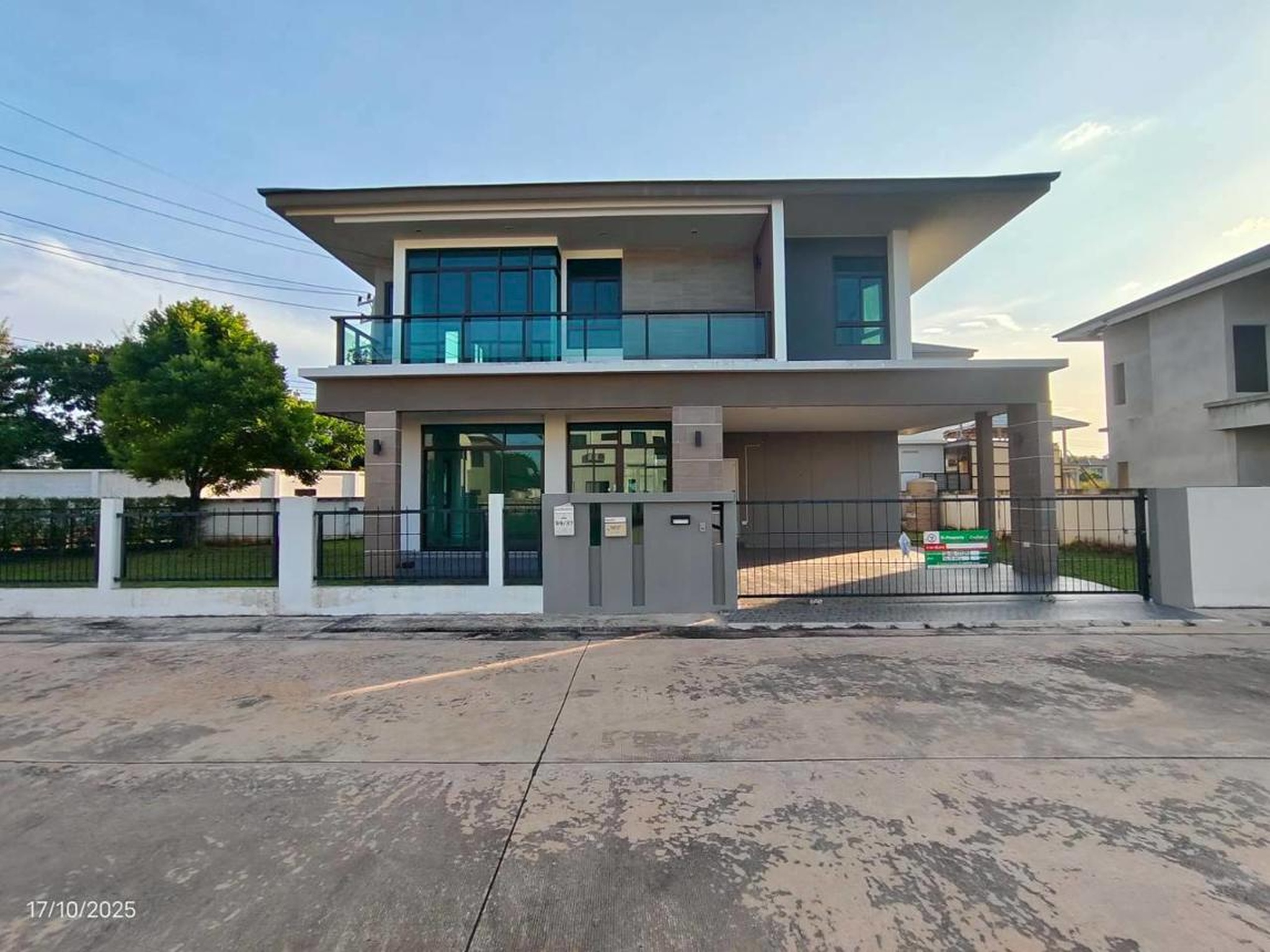 ทรัพย์สถาบันโดย KASIKORNBANK บ้านเดี่ยว กานนาดา