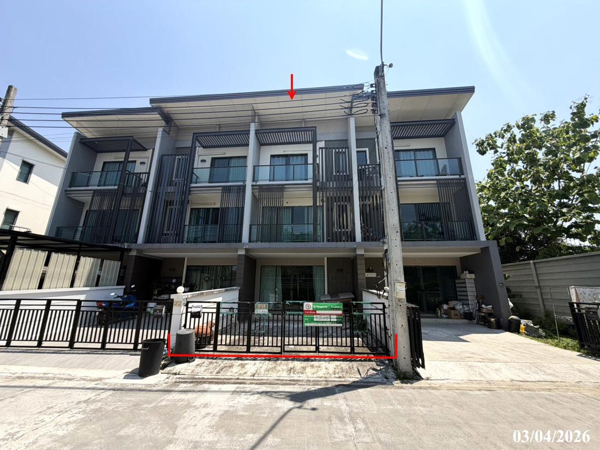 ทรัพย์สถาบันโดย KASIKORNBANK ทาวน์เฮาส์ใกล้ MRT สามแยกบางใหญ่ ทาวน์ อเวนิว เมิร์จ รัตนาธิเบศร์ (Town Avenue Merge Rattanathibet)