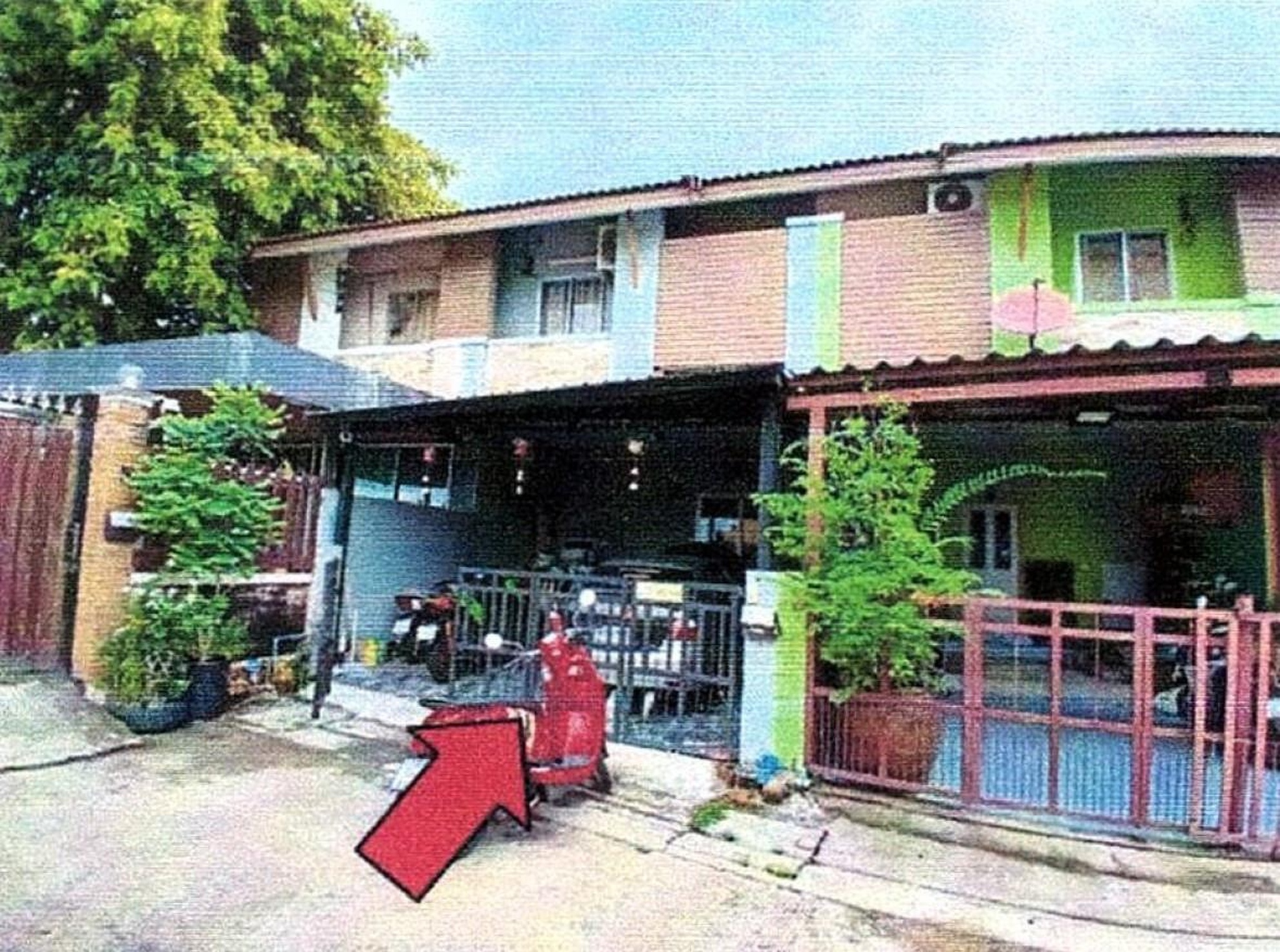 ทรัพย์สถาบันโดย GHB ทาวน์เฮาส์ เดอะ เฟิร์ส โฮม วงแหวน-ประชาอุทิศ 76 (The First Home Wongwaen-Prachauthit 76)