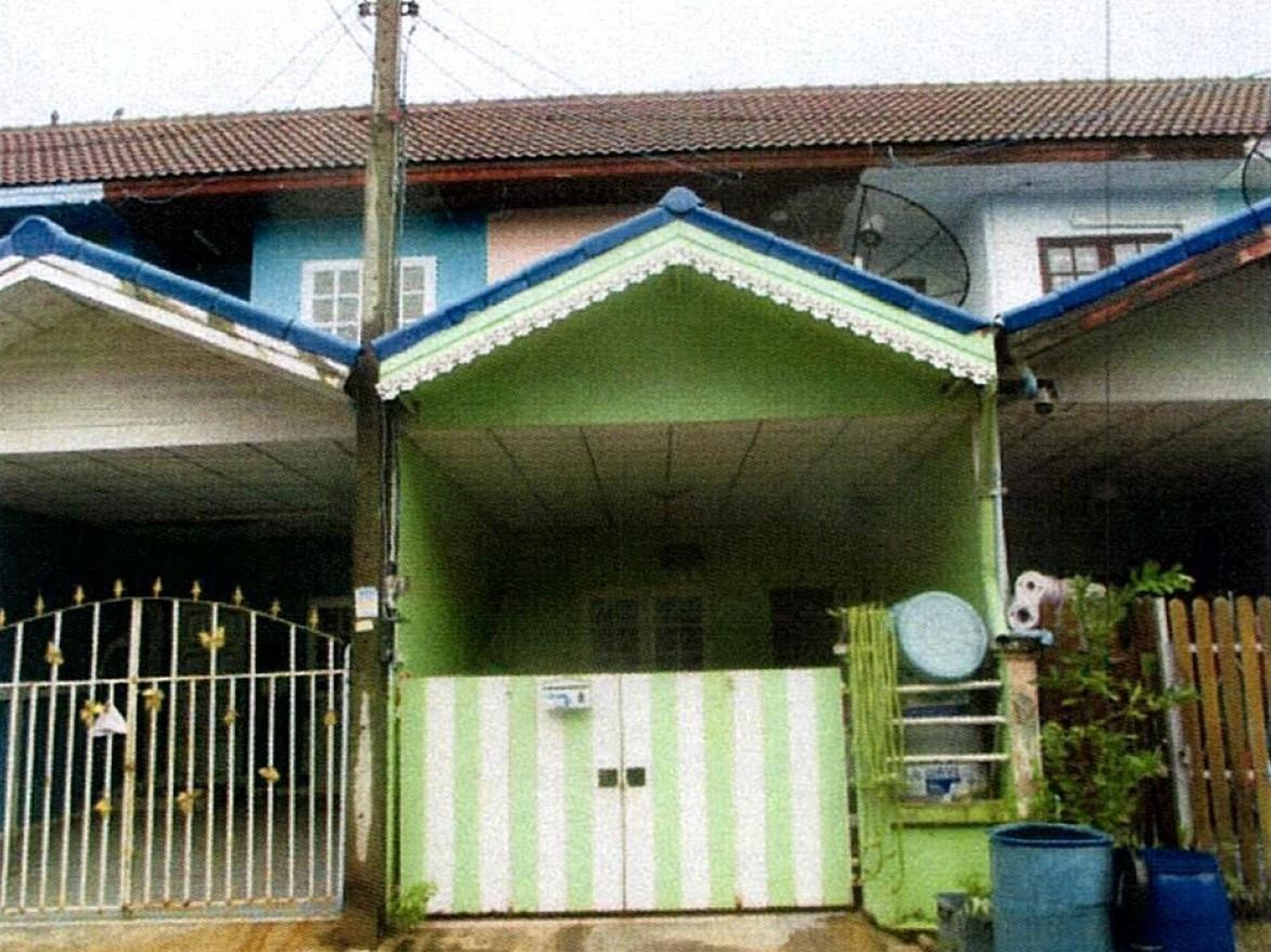 ทรัพย์สถาบันโดย GHB ทาวน์เฮาส์ ฉัตรไพลิน ลาดหลุมแก้ว (Chatrapailin Latlumkaew)