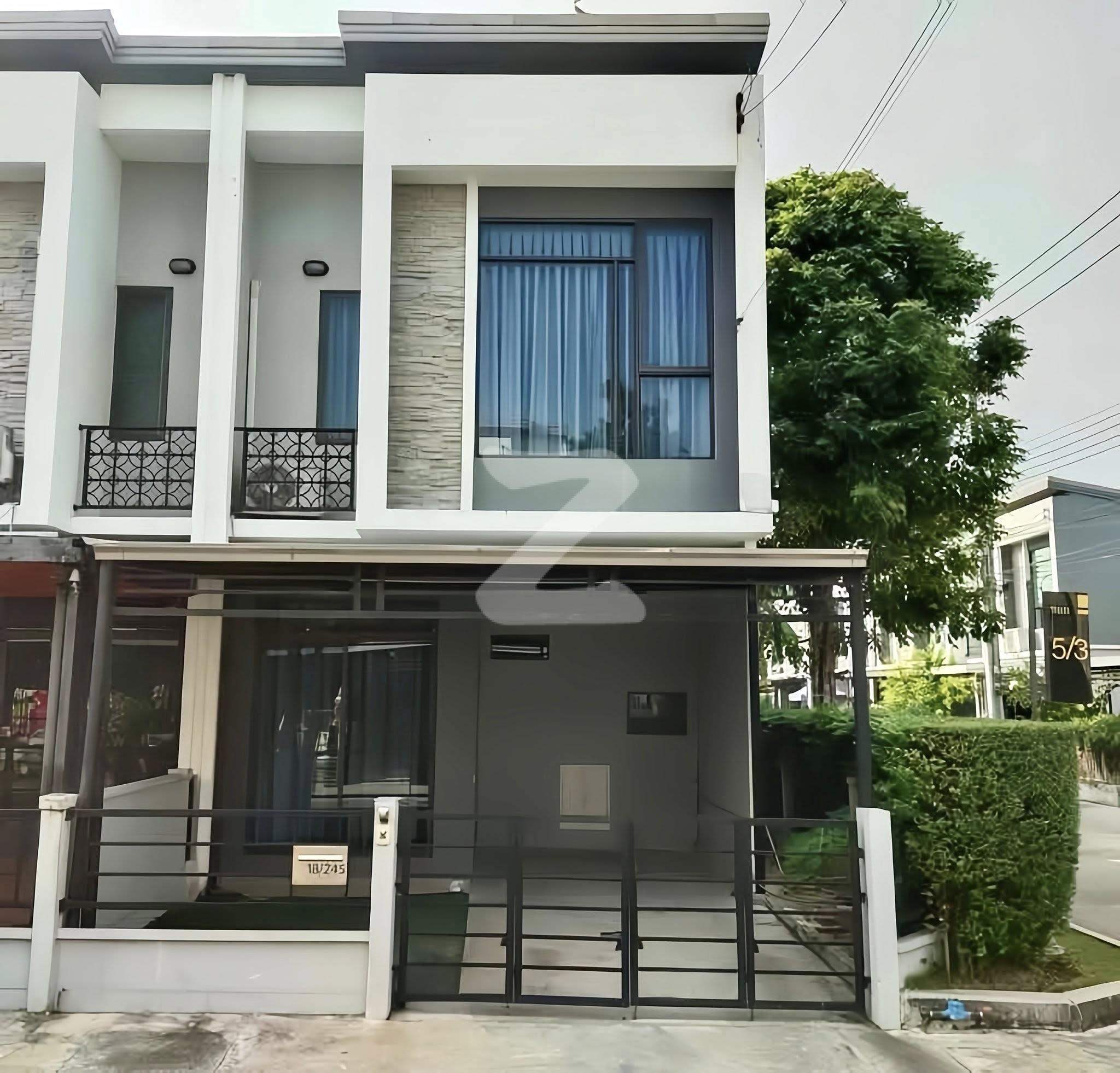 🏡 ขายทาวน์โฮม 2 ชั้น หมู่บ้านพลีโน่-สุขสวัสดิ์ ซ.ประชาอุทิศ 60 🏡 💥 บ้านหลังหัวมุม 19.9 ตร.วา พร้อมอยู่! : เจ้าของขายเอง (งดรับนายหน้า)