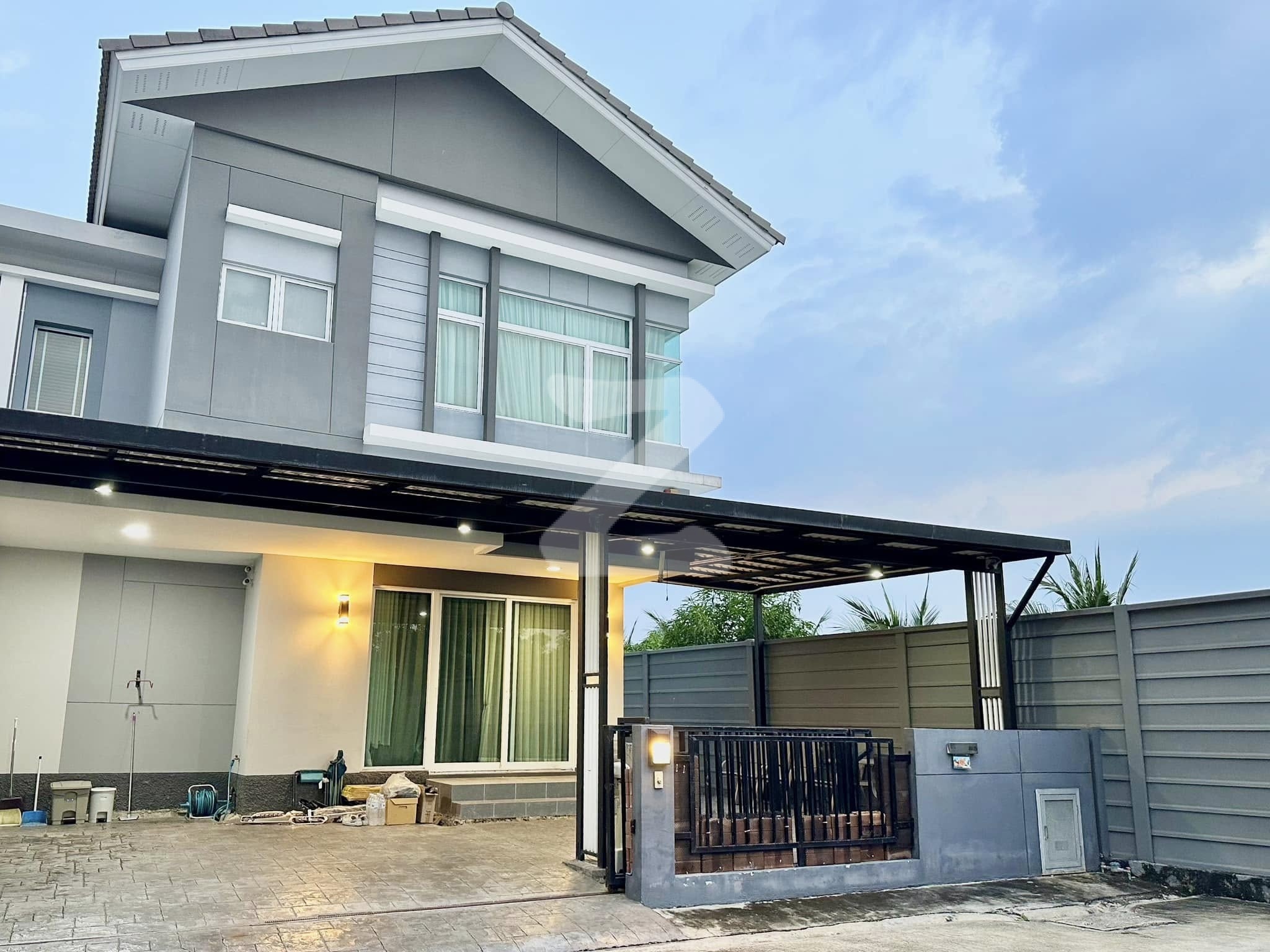 ขายด่วน บ้านพร้อมเข้าอยู่‼️ บ้านแฝด 2 ชั้น (หลังมุม) Q house โครงการ คาซ่า เพรสโต้ (วงแหวน-ปิ่นเกล้า) : เจ้าของขายเอง (งดรับนายหน้า)