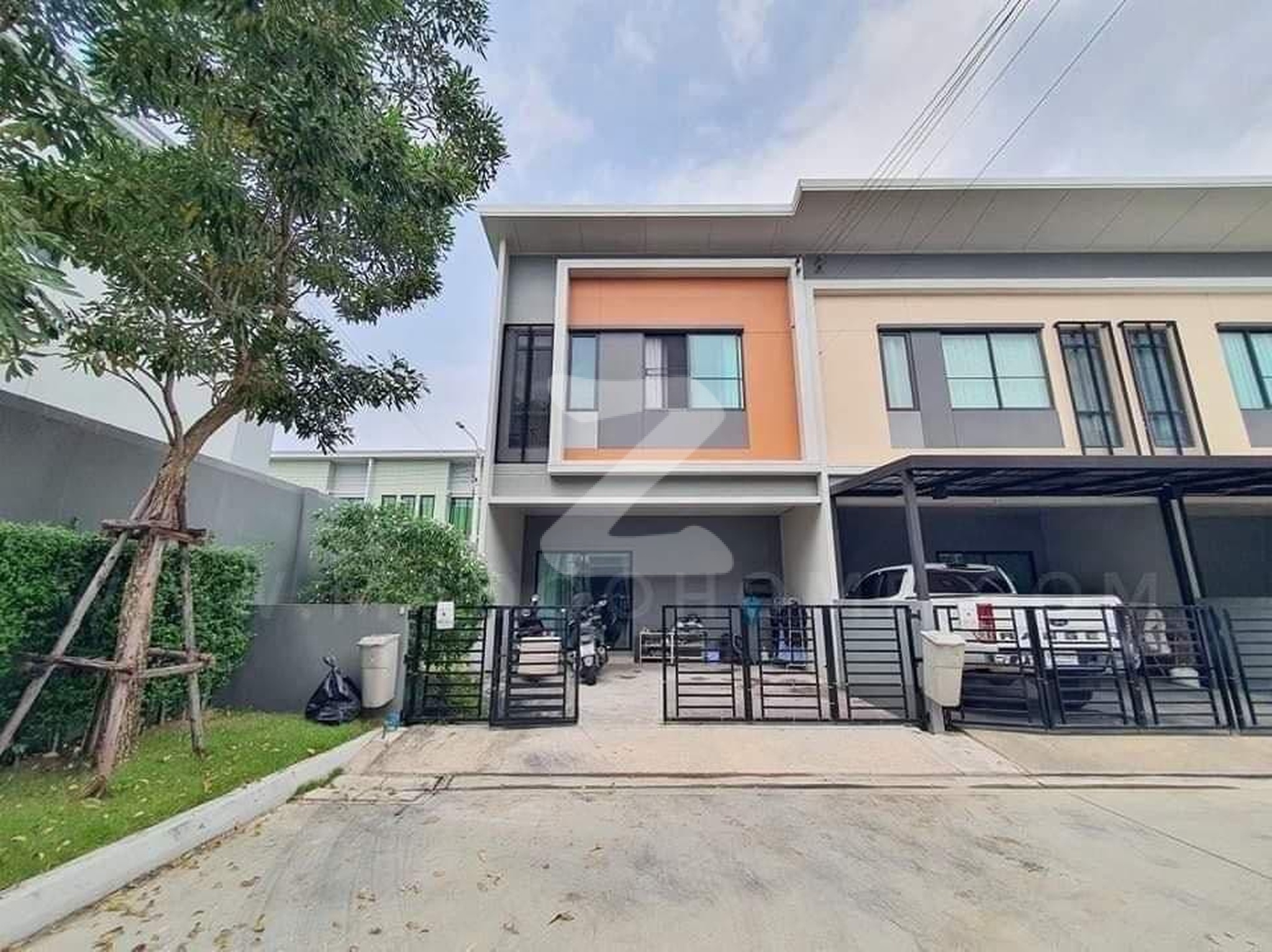 ขายบ้านอายุ 4 ปีเองใหม่มาก หลังริม(เจ้าของขายเอง) 🏡 หมู่บ้านสิริเพลส บางใหญ่                                     : เจ้าของขายเอง (งดรับนายหน้า)